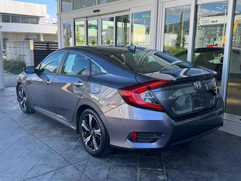 2018 Honda Civic Sedan Touring CVT | New Tires | Locally Owned — снимка 1
