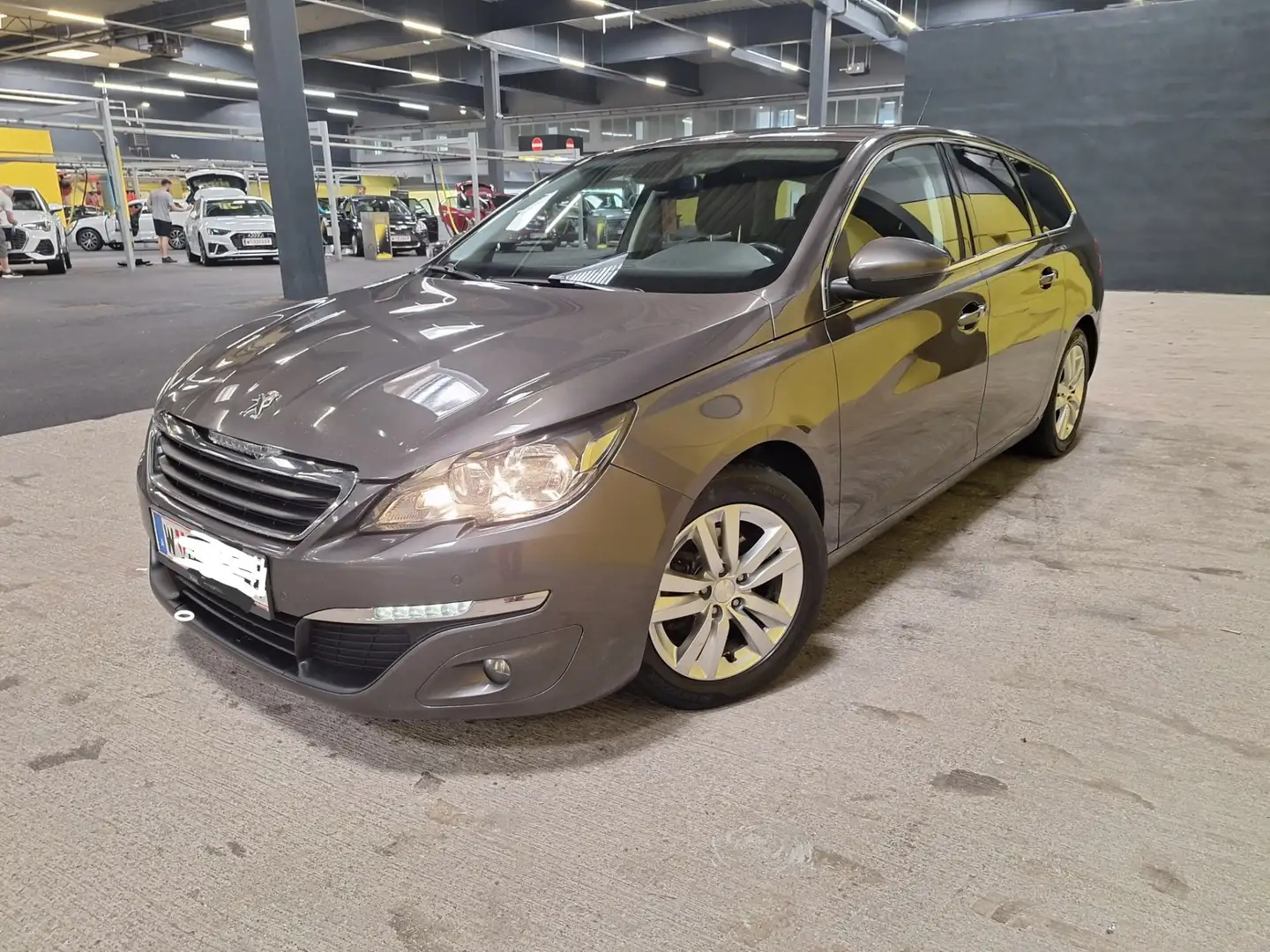 Peugeot 308 SW BlueHDi 100 Stop & Start Access - 1