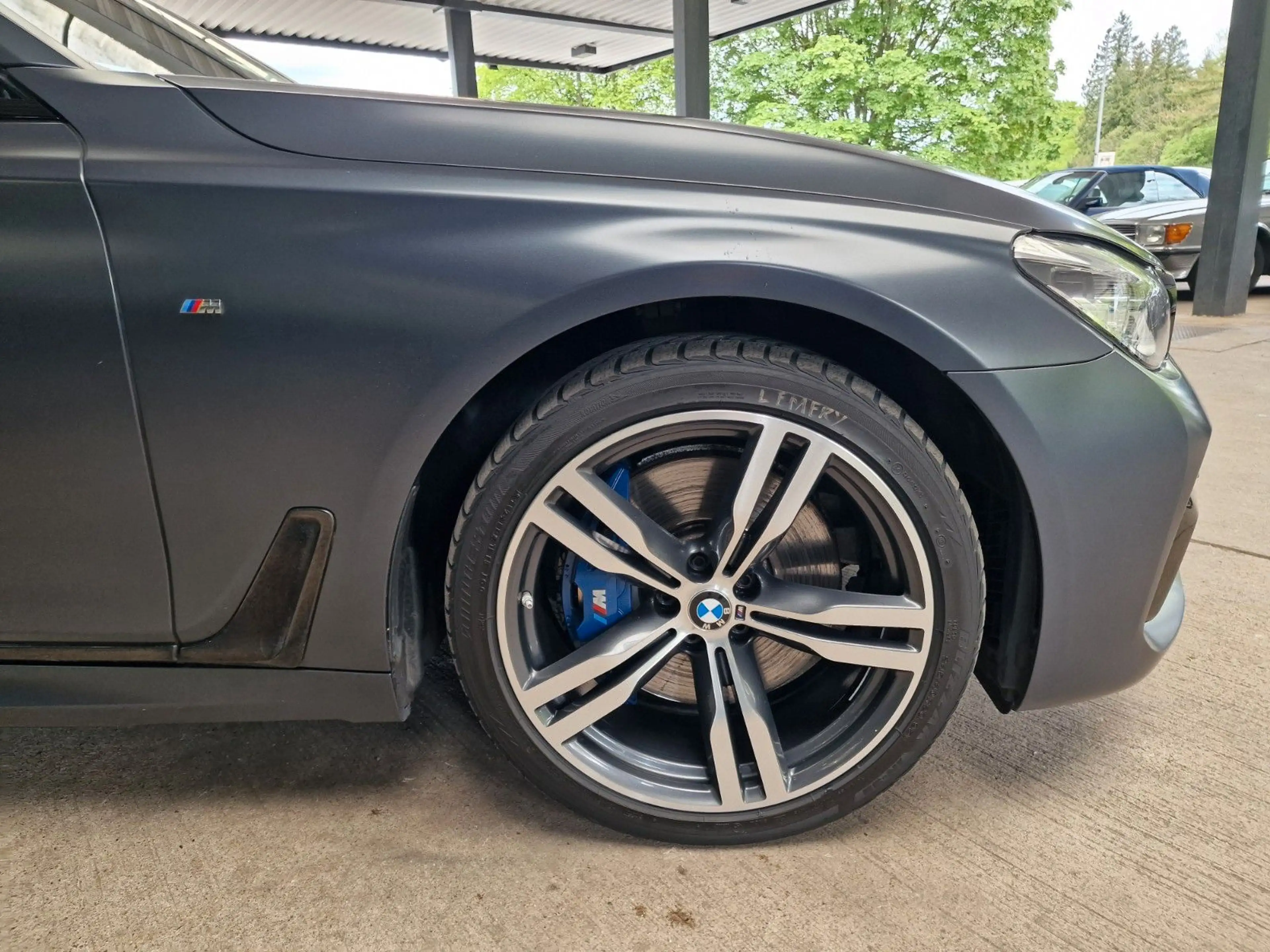 BMW 750 d xDrive M-Sportpaket Laser/360°/SSD/HuD/VOLL — photo 12