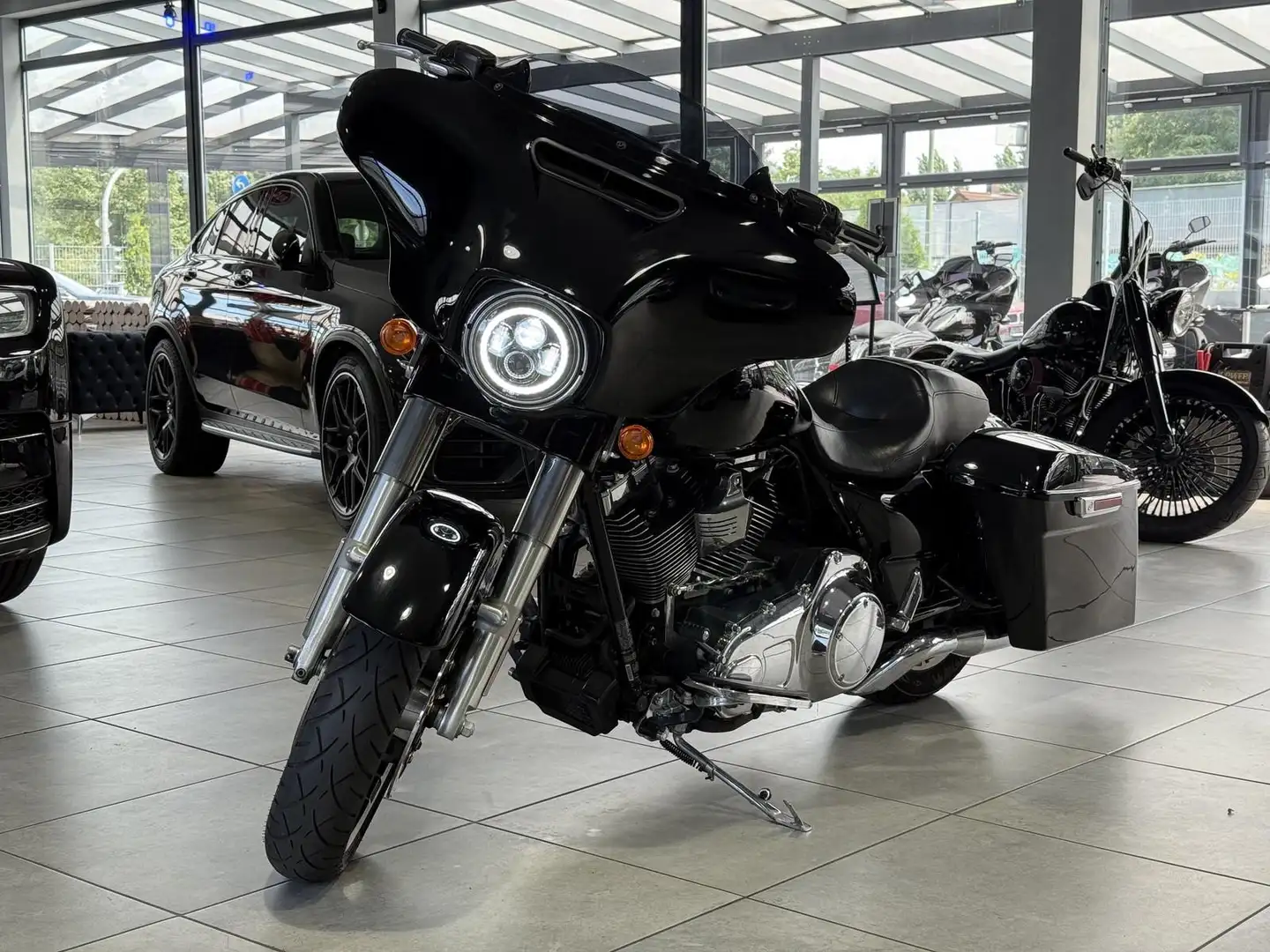 Harley-Davidson Street Glide FLHXS Street Glide Special 103 LED Noir - 1