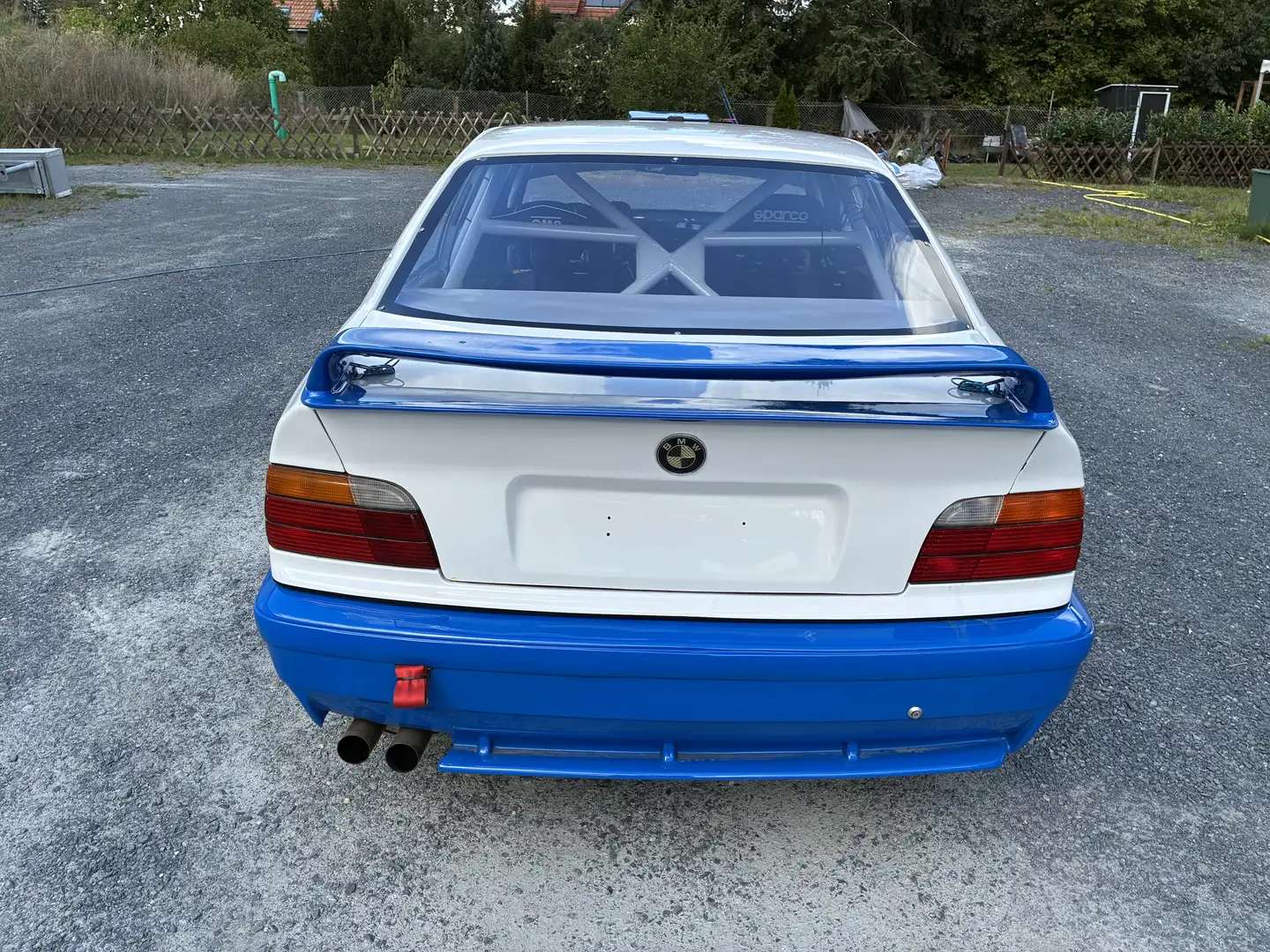 BMW M3 M3 GTR Rennwagen Weiß - 2