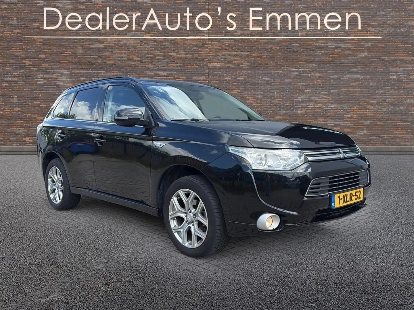 Mitsubishi Outlander 2.0 PHEV Executive Edition Black - 1