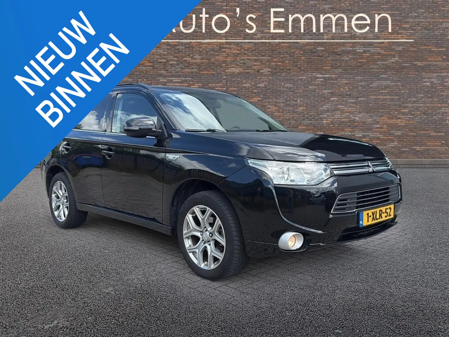 Mitsubishi Outlander 2.0 PHEV Executive Edition Чорний - 1