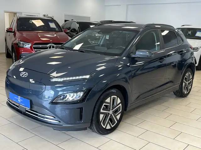 Hyundai KONA Trend*CarPlay*ACC*LED*R Cam*Wärmepumpe*Navi
