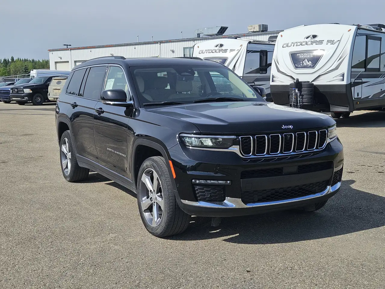 Jeep Grand Cherokee photo Jeep Grand Cherokee