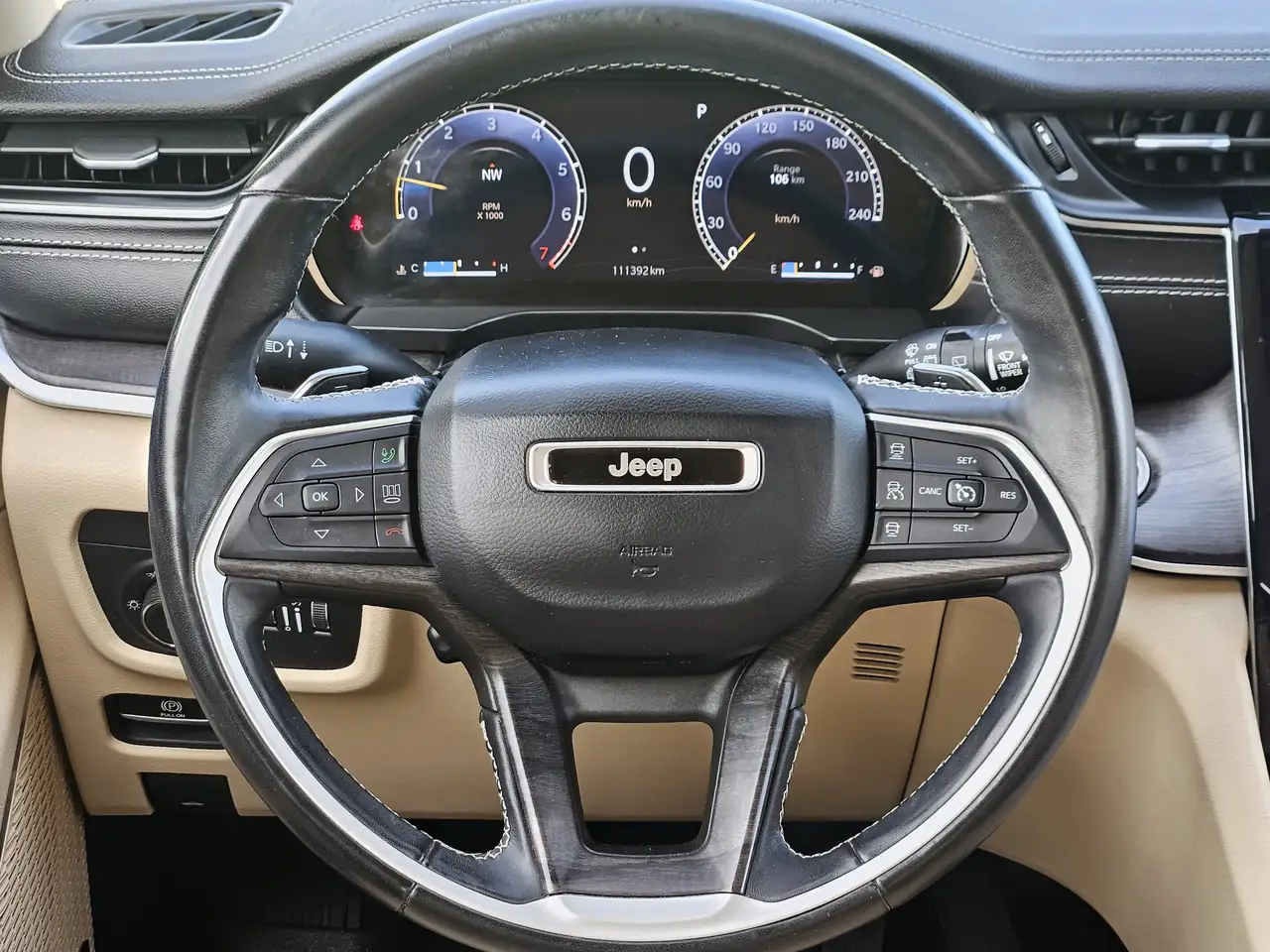 Jeep Grand Cherokee photo Jeep Grand Cherokee