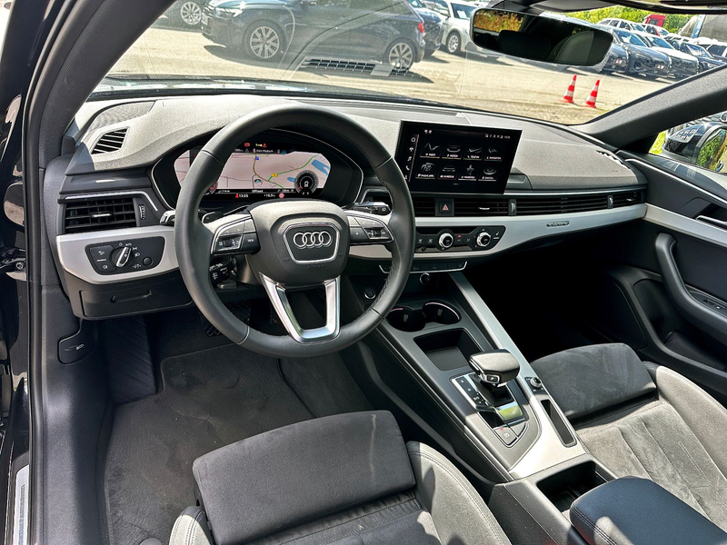 Audi A4 Avant 45TFSI qu S LINE BLACK PANO AHK MATRIX — photo 9