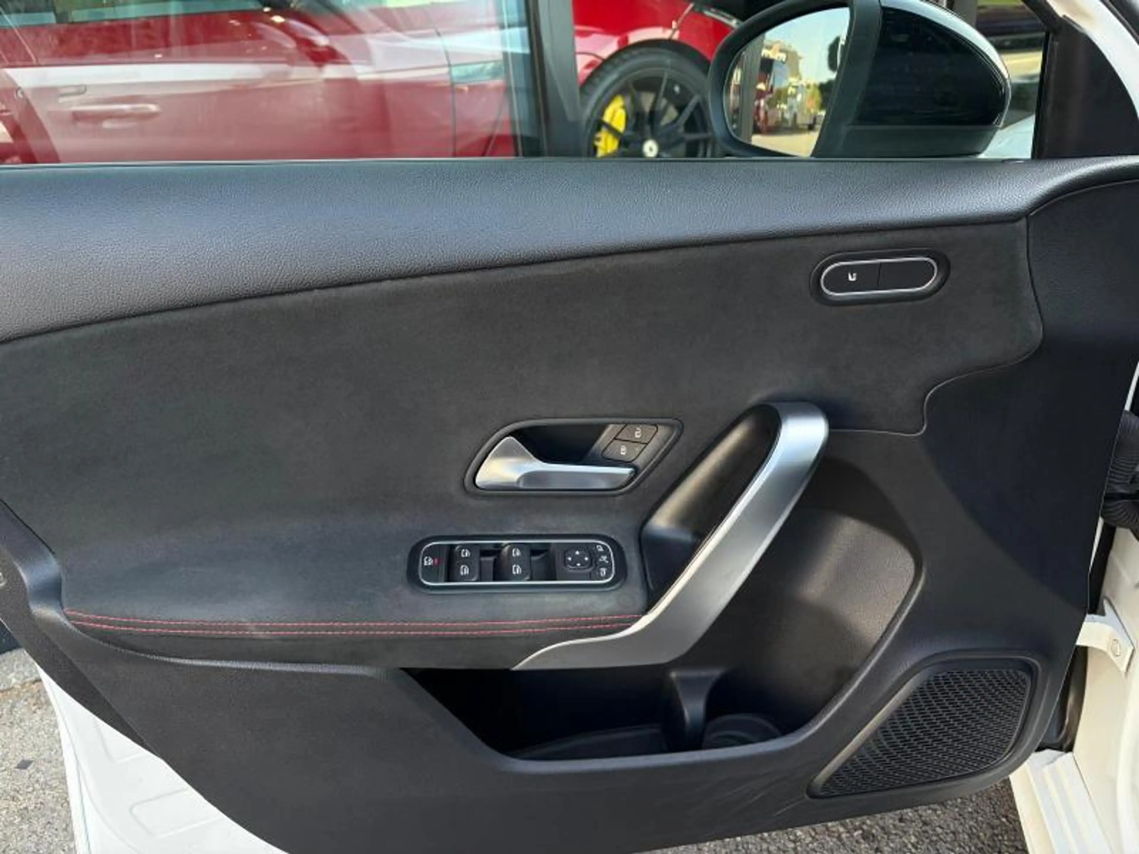Mercedes-Benz A 220 Amg line — photo 9