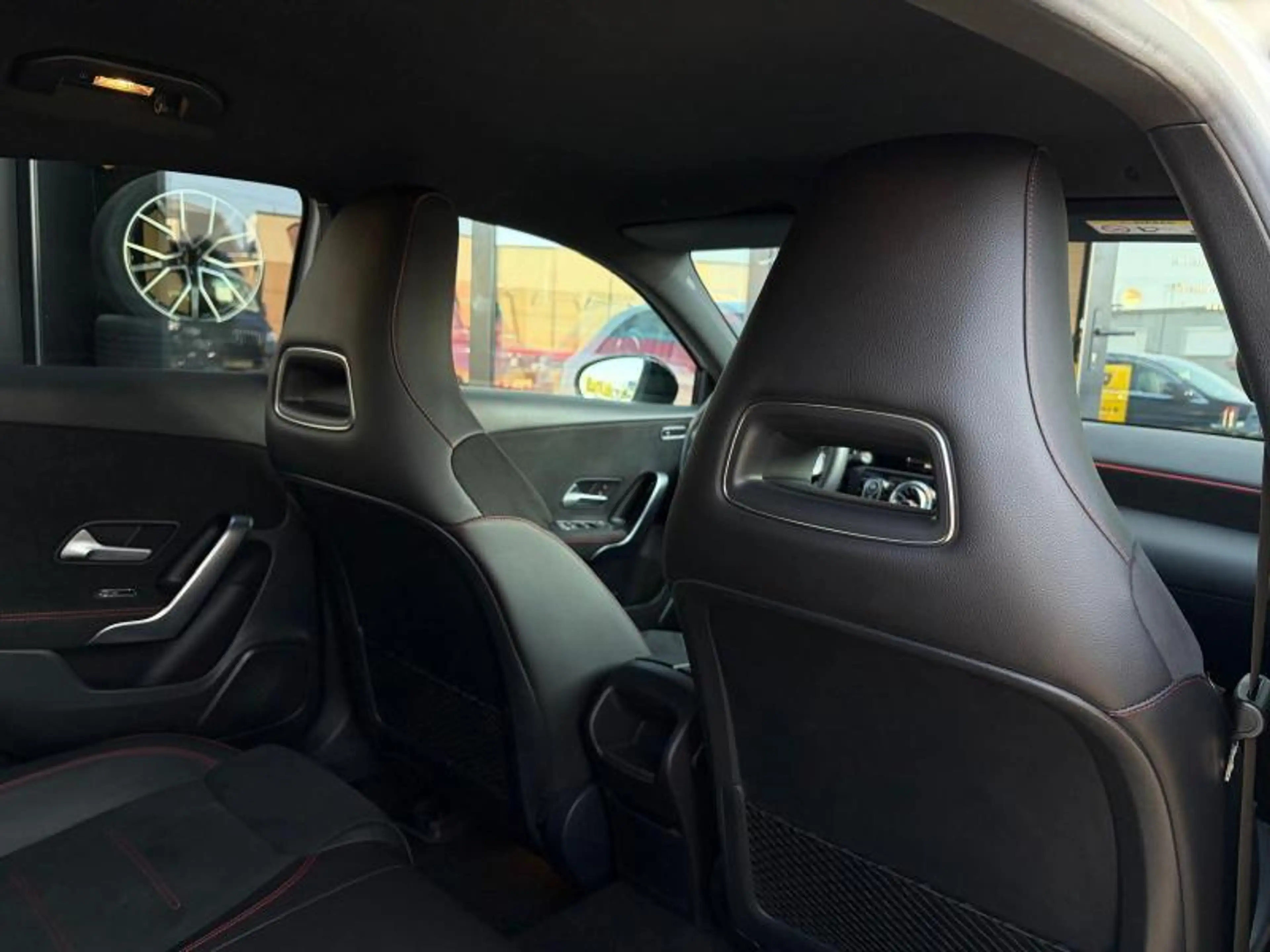 Mercedes-Benz A 220 Amg line — photo 12