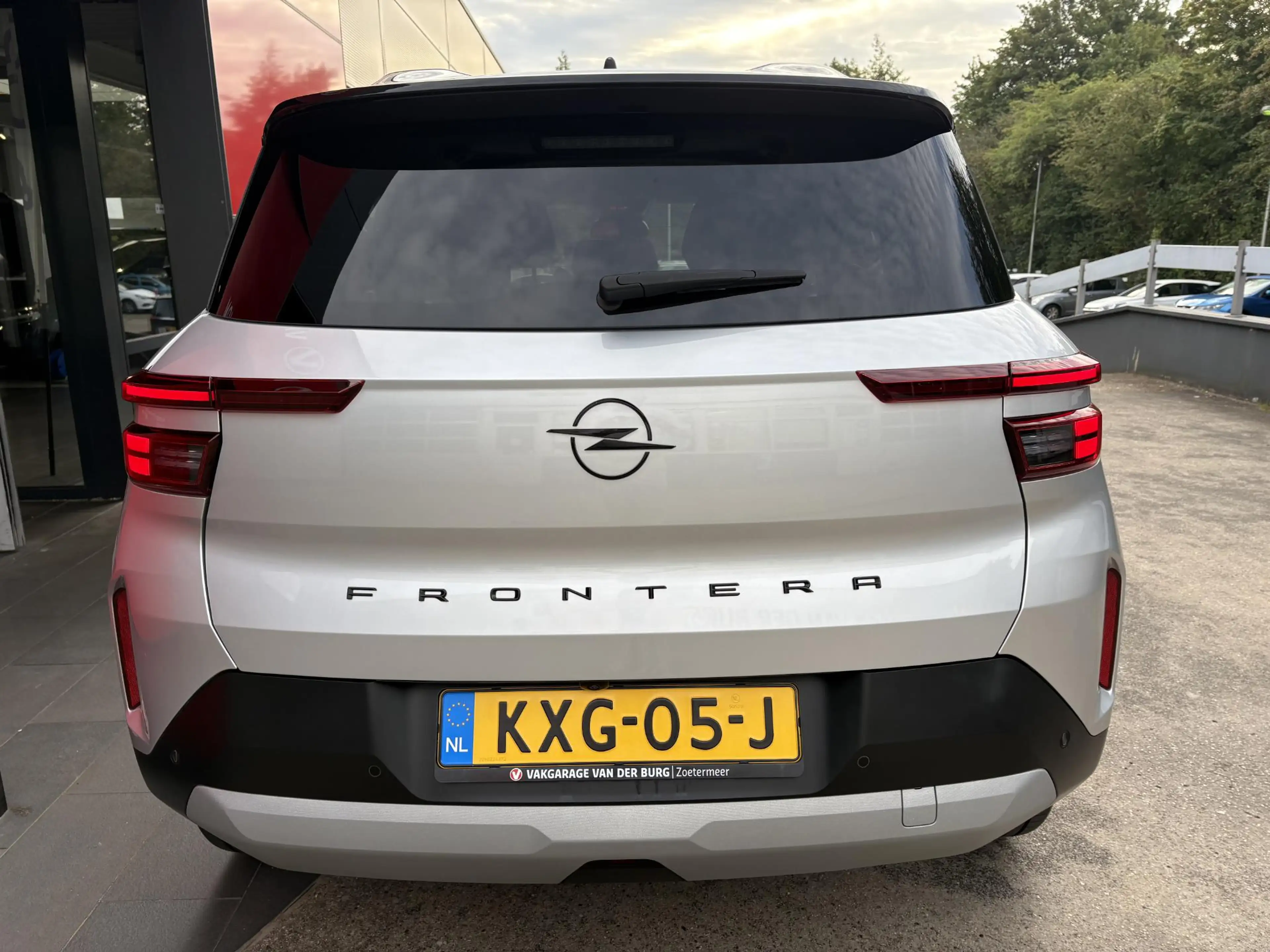 Opel Frontera Electric GS 44 kWh — photo 6