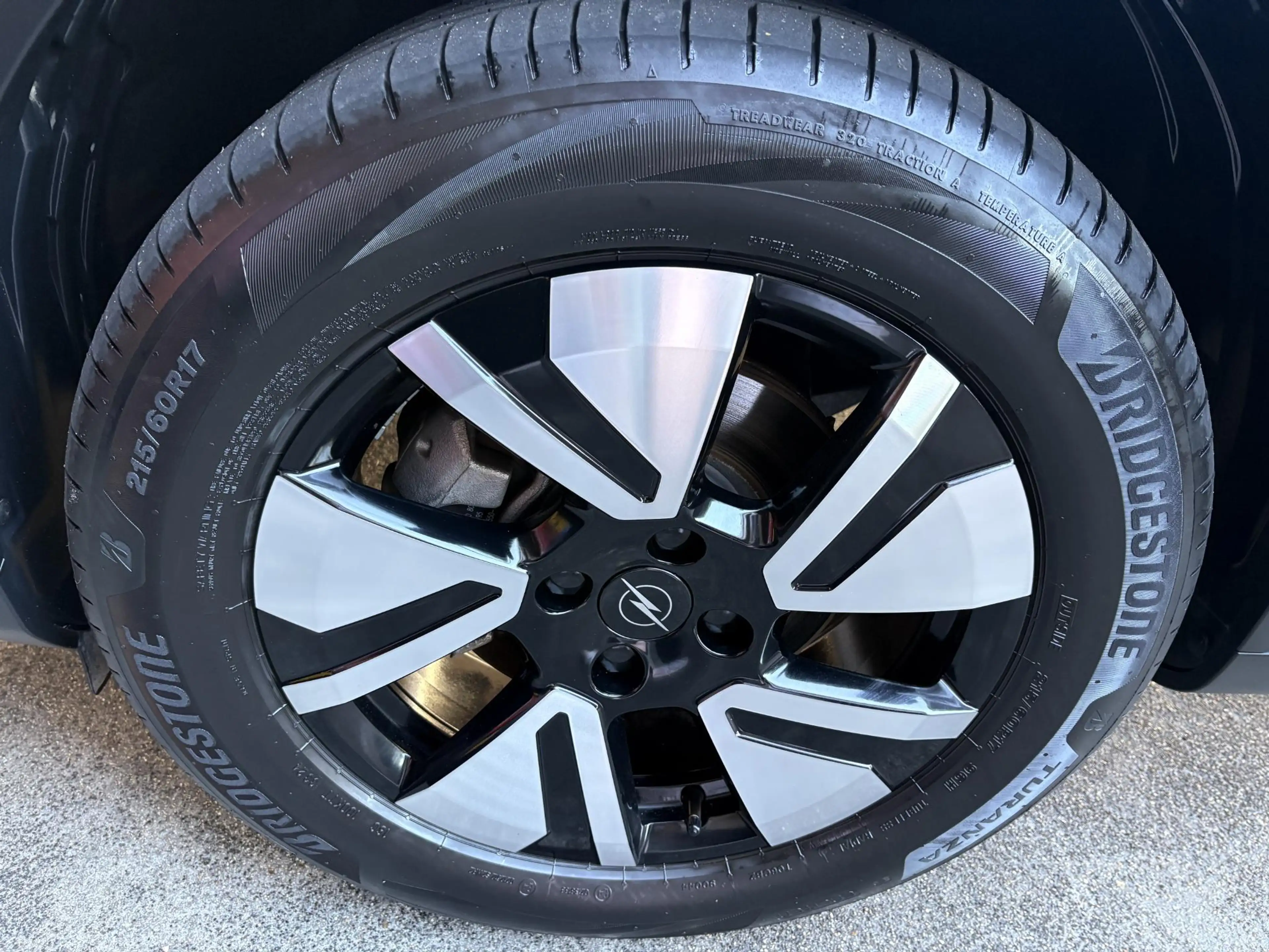 Opel Frontera Electric GS 44 kWh — photo 11