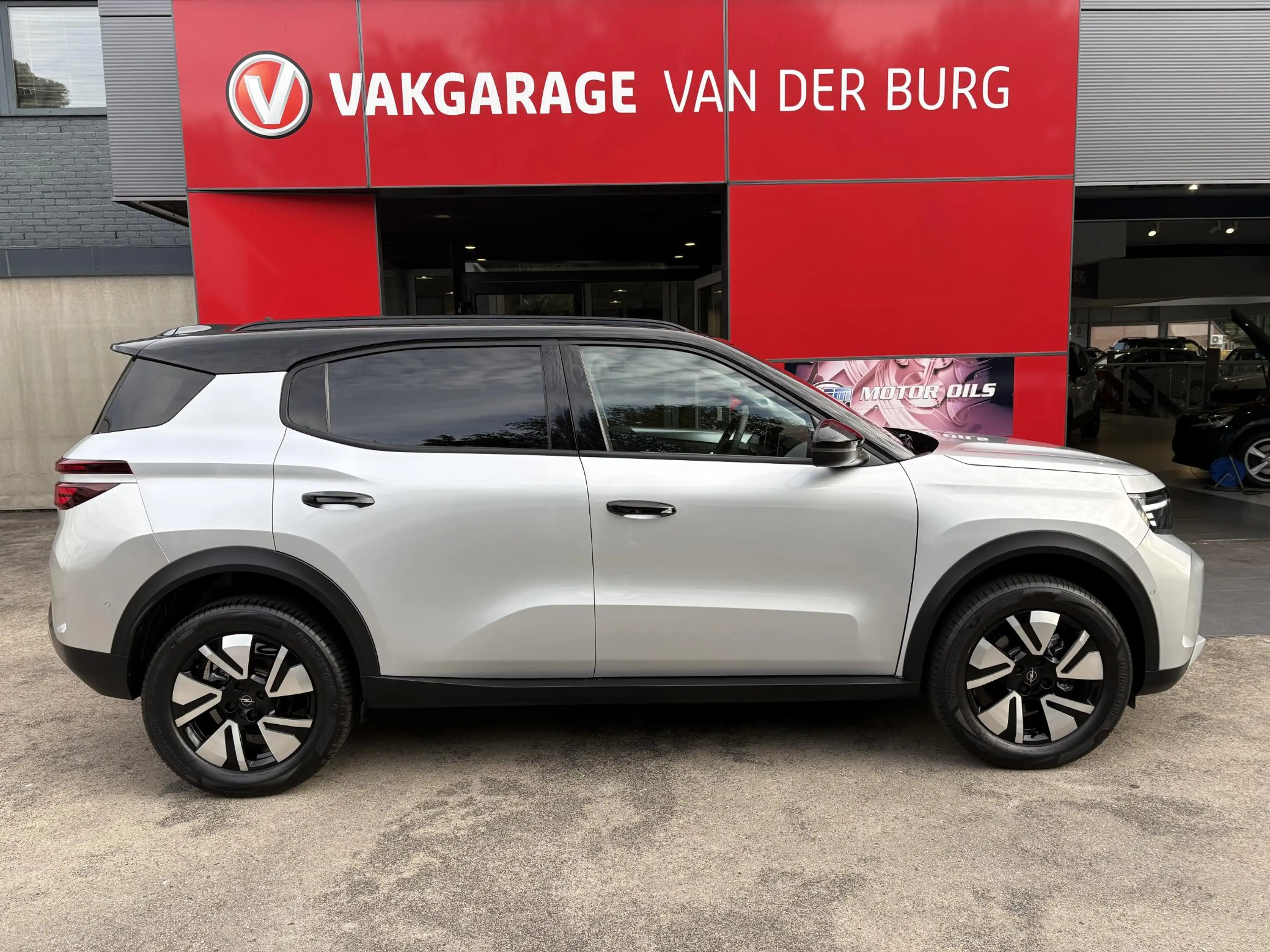 Opel Frontera Electric GS 44 kWh — photo 8