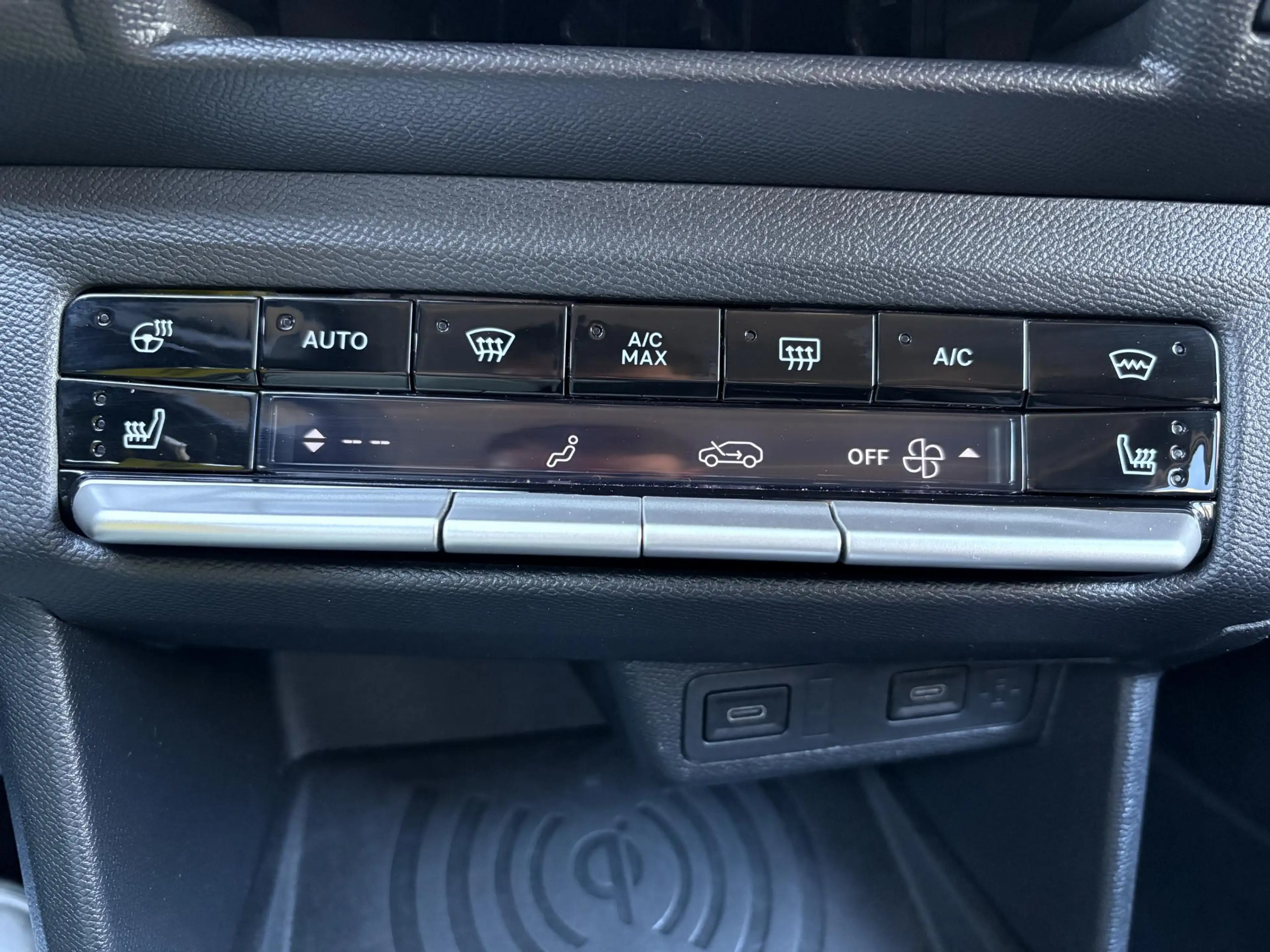 Opel Frontera Electric GS 44 kWh — photo 30