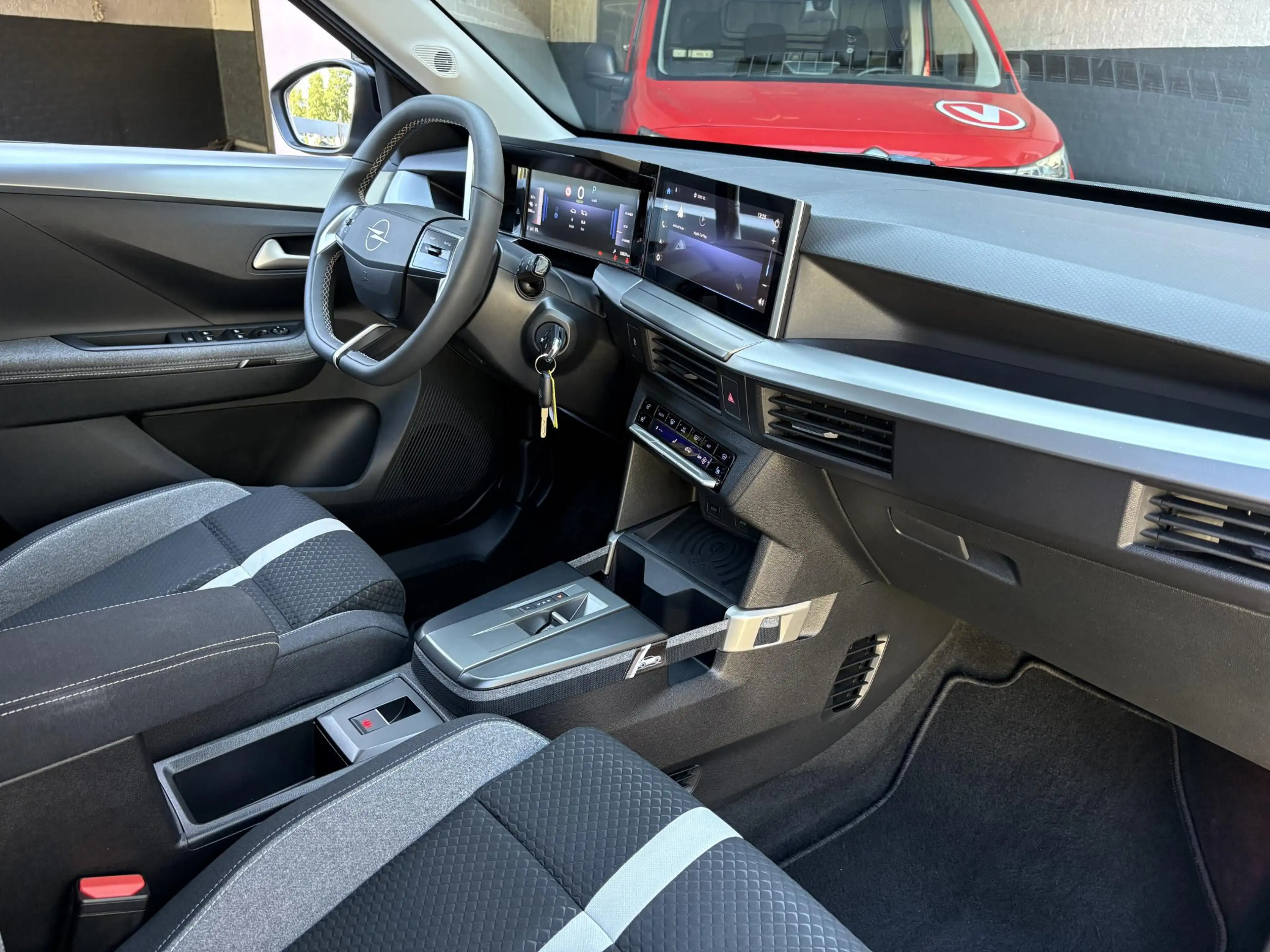 Opel Frontera Electric GS 44 kWh — photo 15