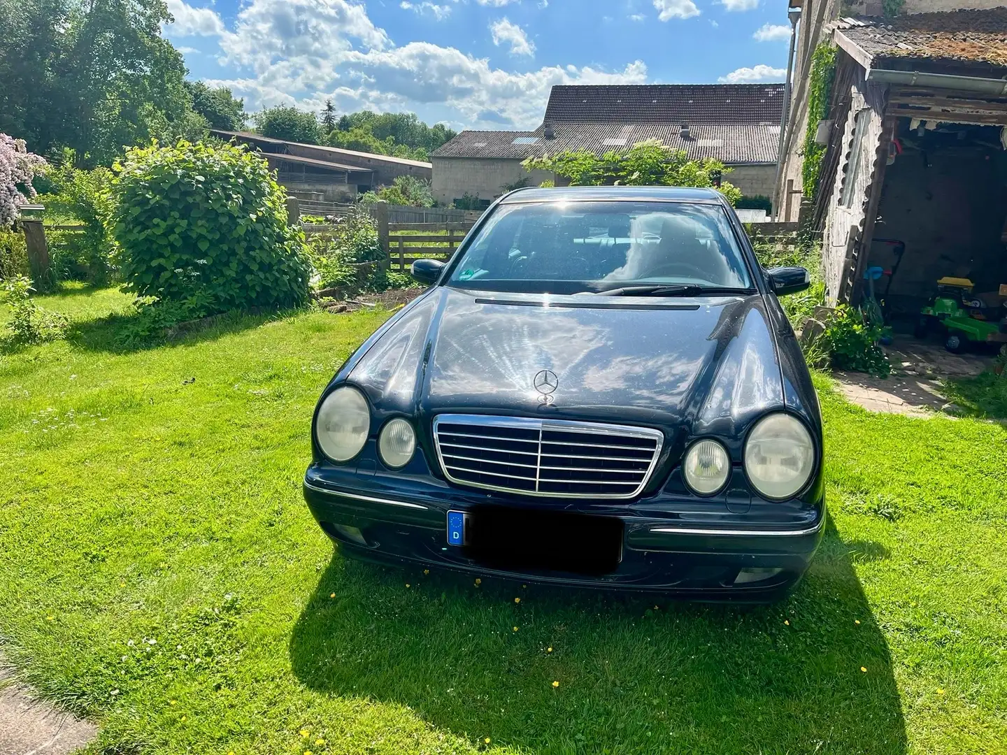 Mercedes-Benz E 280 Avantgarde - 2