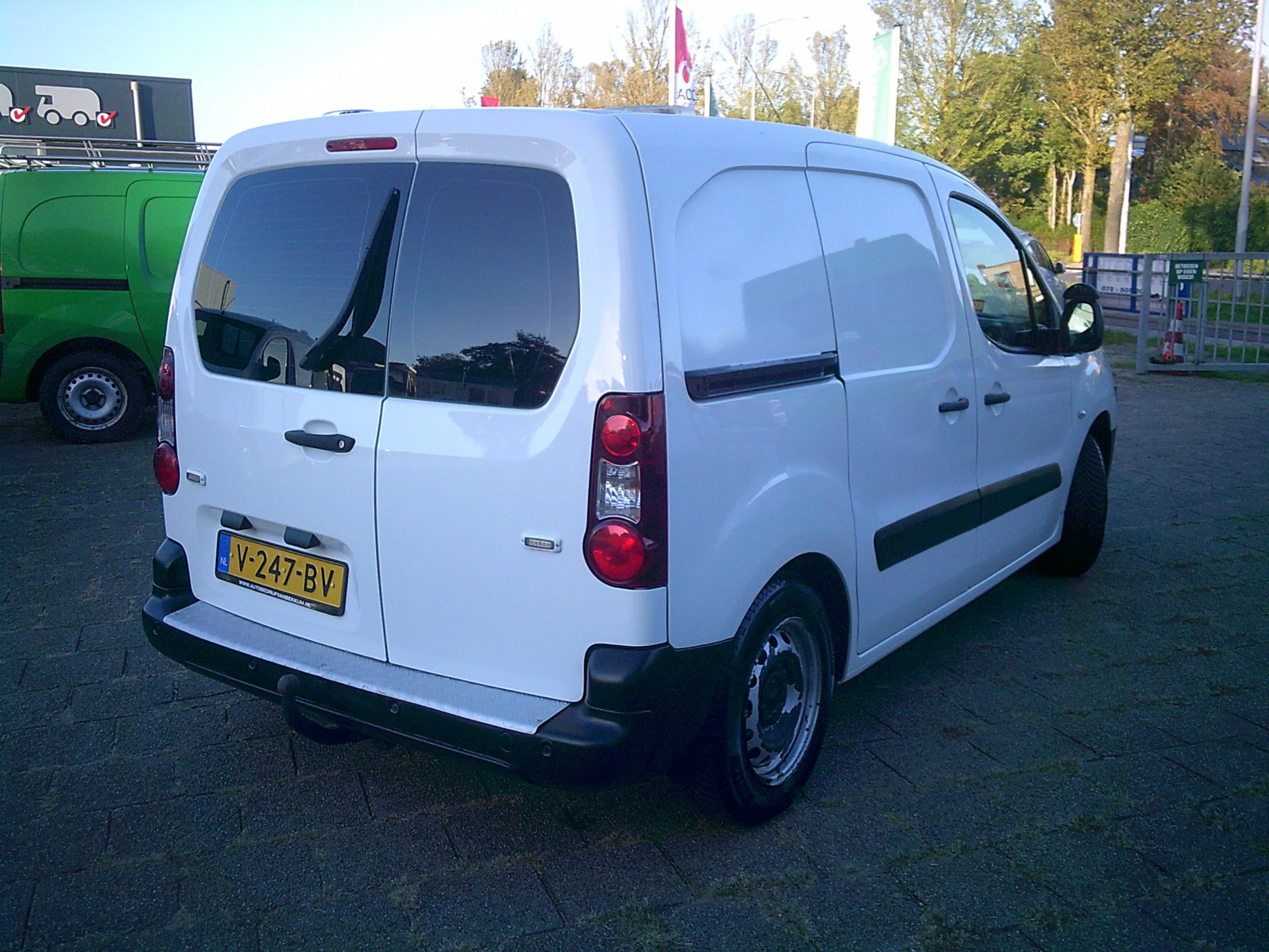 Citroen Berlingo 1.6 BlueHDI 100 Club S&S VOORZIEN VAN AIRCO+CRUISE — photo 5