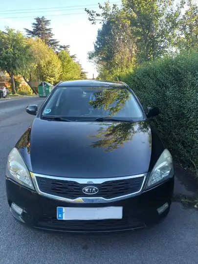 Kia cee'd 1.6 CRDi Concept 2010, foto 3