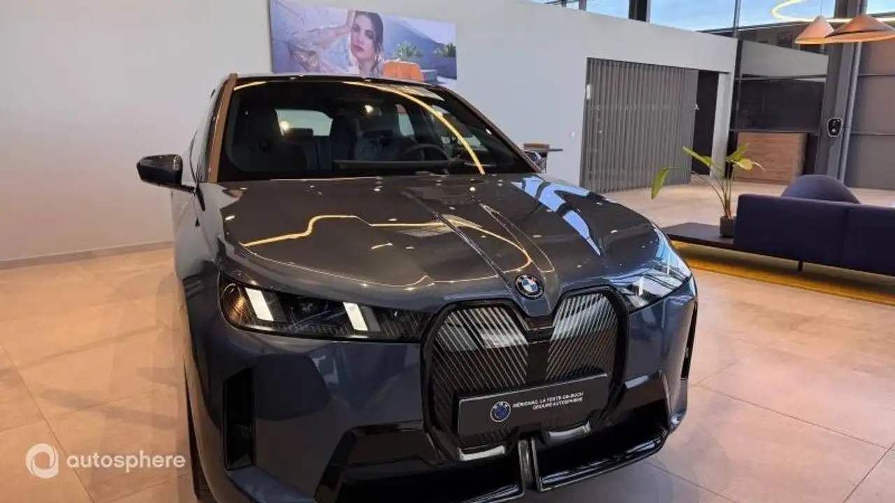 BMW iX 2026
