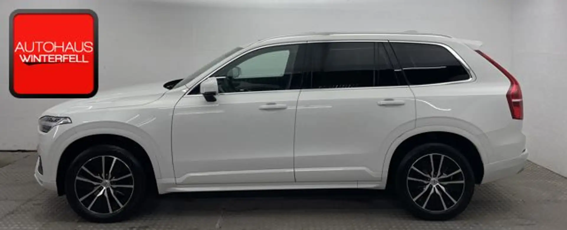 Volvo XC90 B5 D AWD 7SITZ+PANO+LUFT+360+HUD+H/K+4-ZONE Bílá - 2