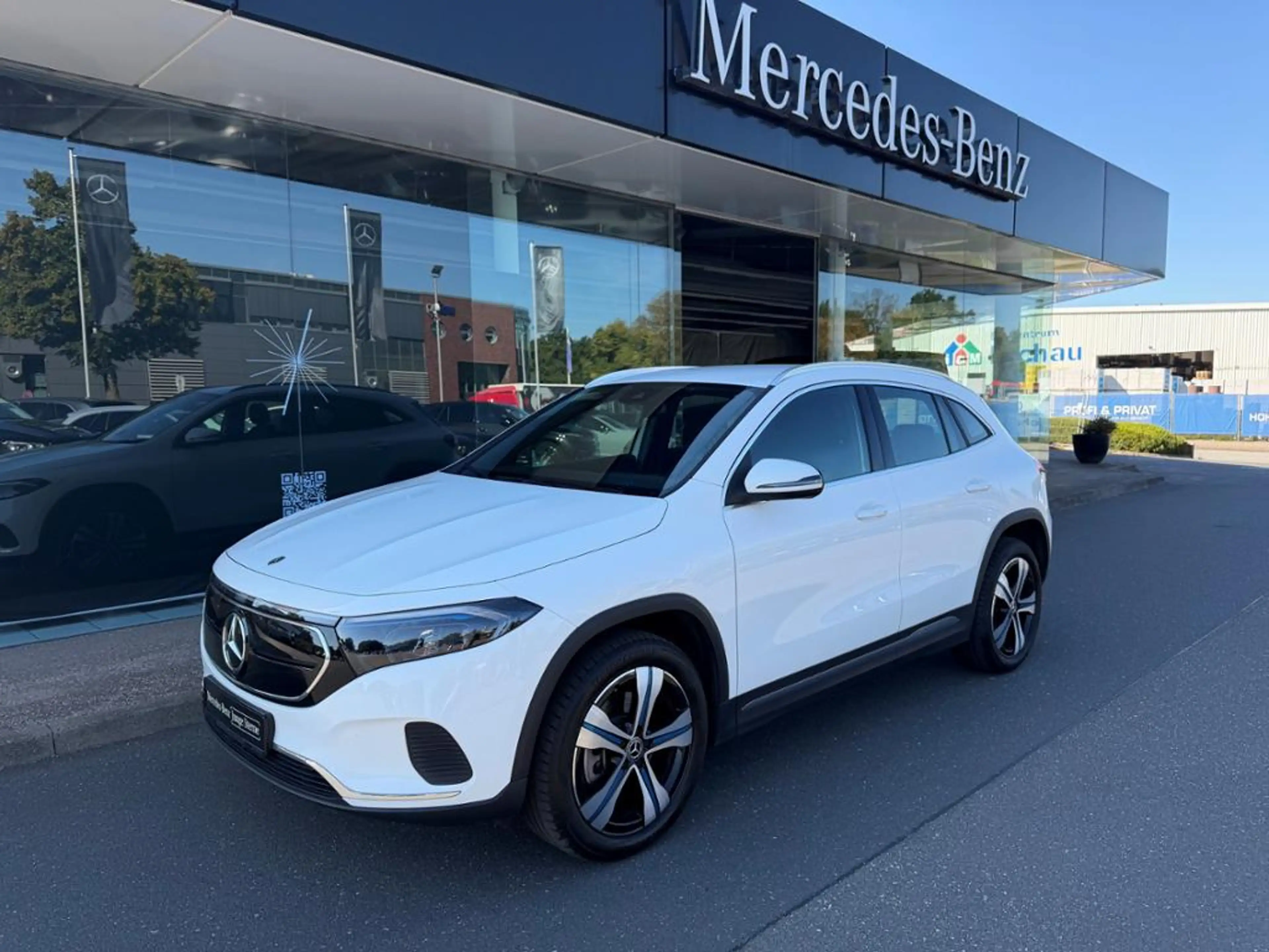 Mercedes-Benz EQA 250 MBUX+Progressive+Ambiente+CarPlay+KAMERA
