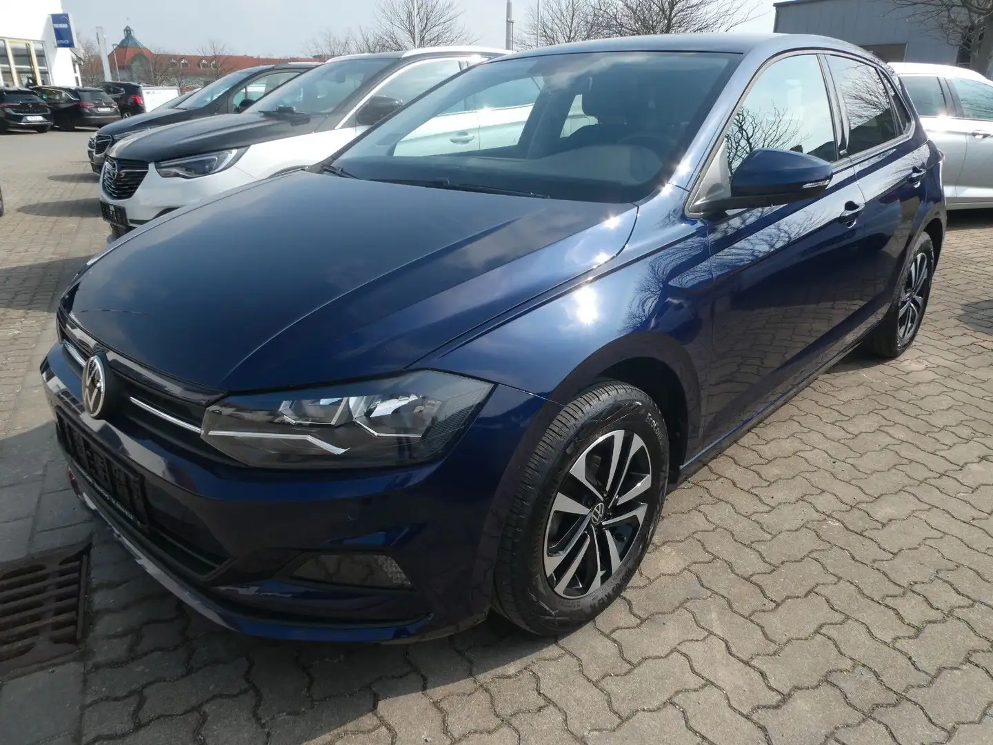 Volkswagen Polo VI United mit Navigation Blauw - 1