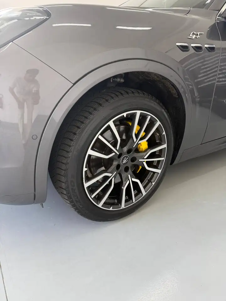 Maserati Grecale 2022