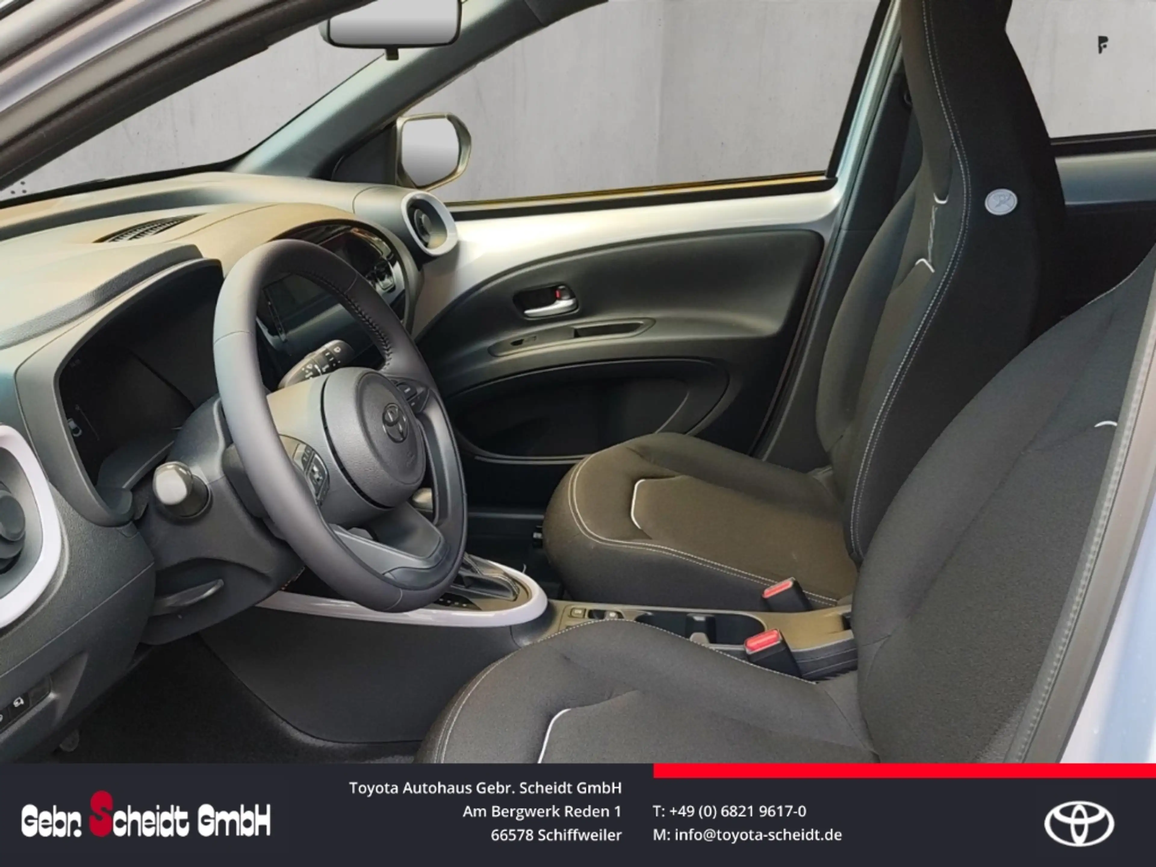 Toyota Aygo X Hybrid Teamplayer Tech. Paket — photo 13