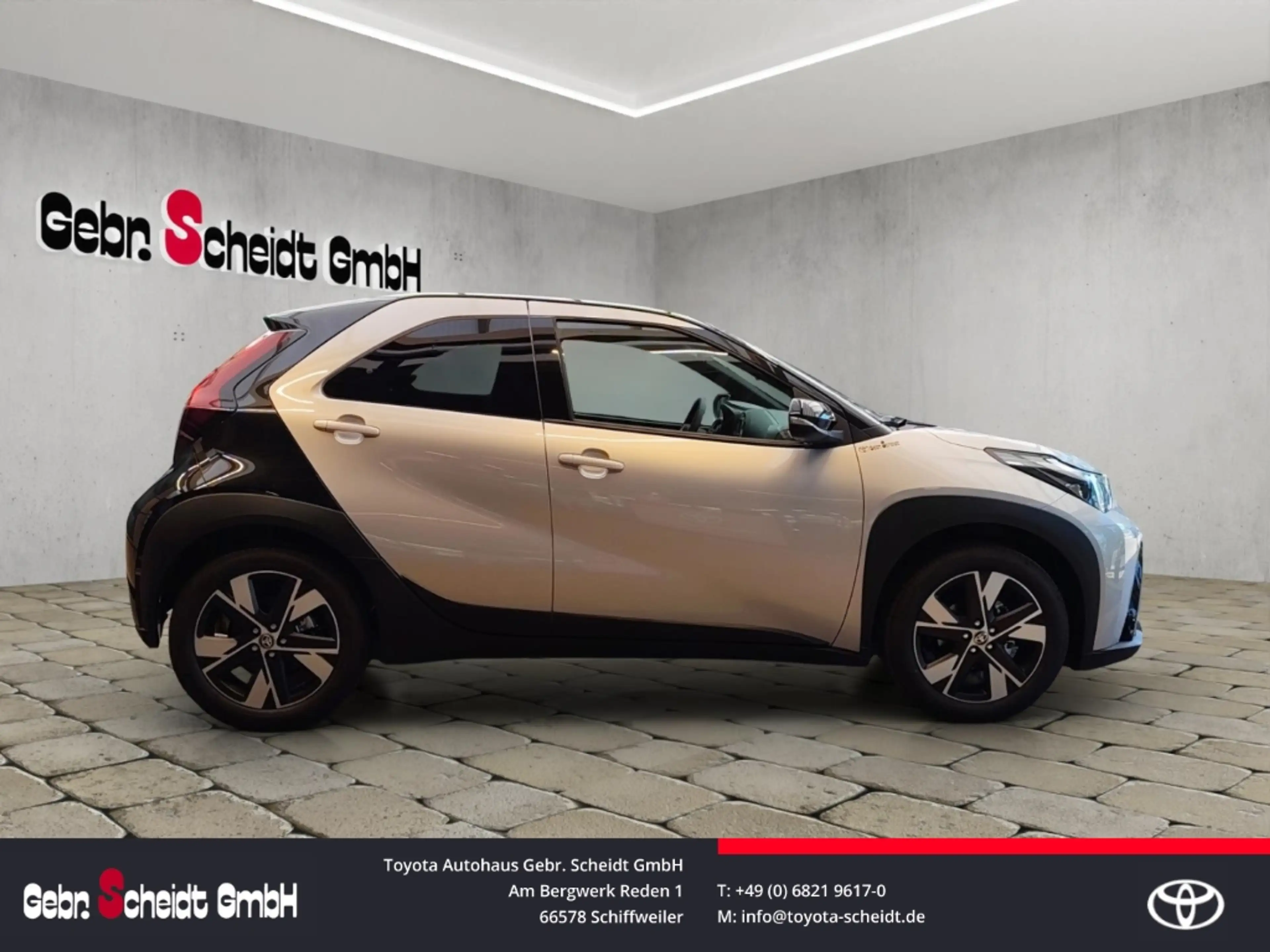 Toyota Aygo X Hybrid Teamplayer Tech. Paket — photo 5