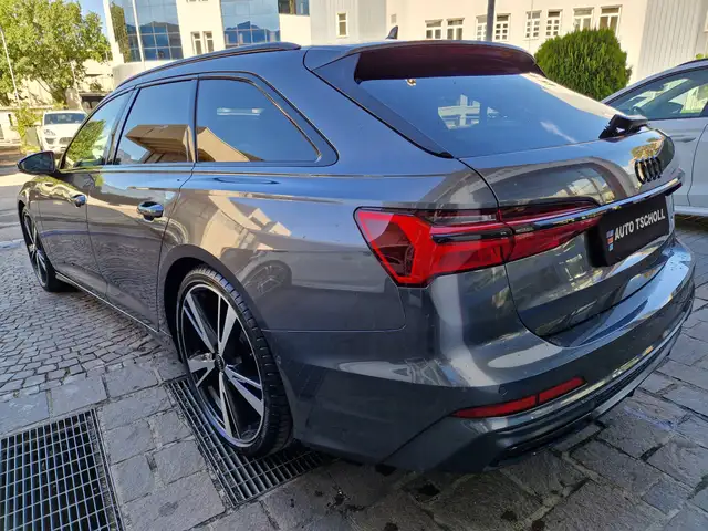 Audi A6 view 4
