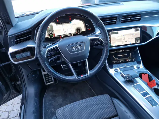 Audi A6 view 10
