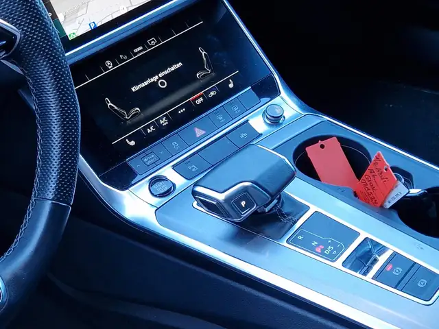 Audi A6 view 17