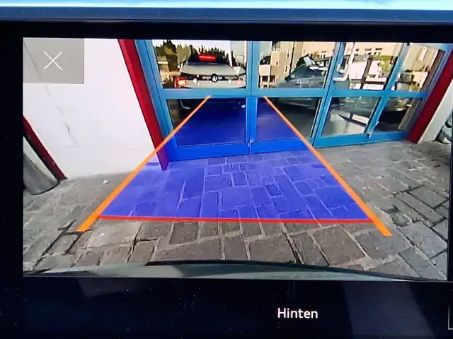 Audi A6 view 15