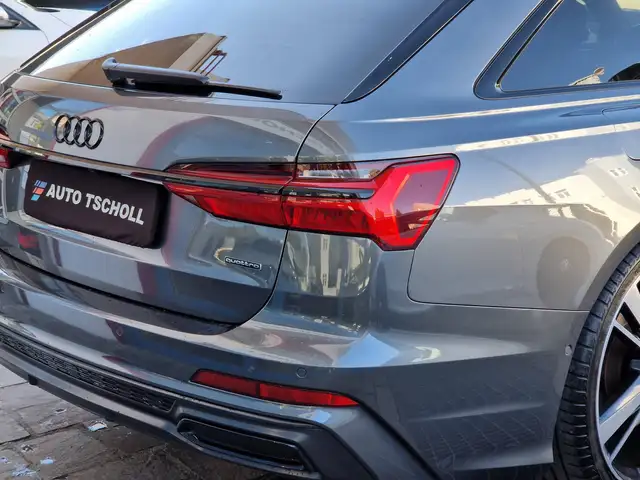 Audi A6 view 5