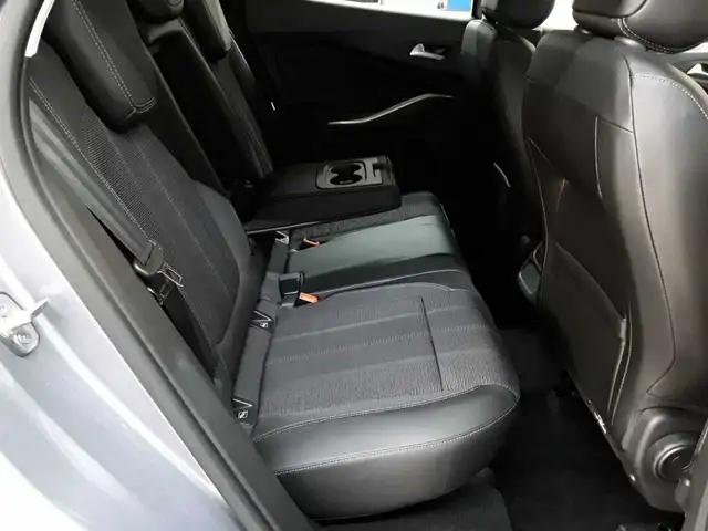 Opel Grandland view 14