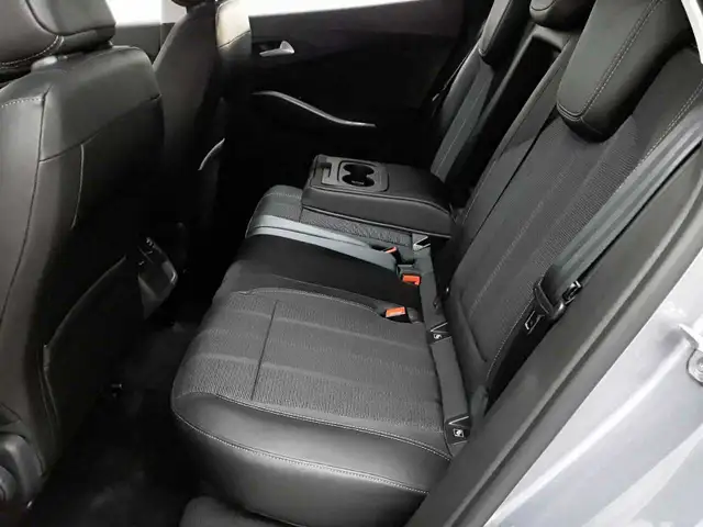 Opel Grandland view 13
