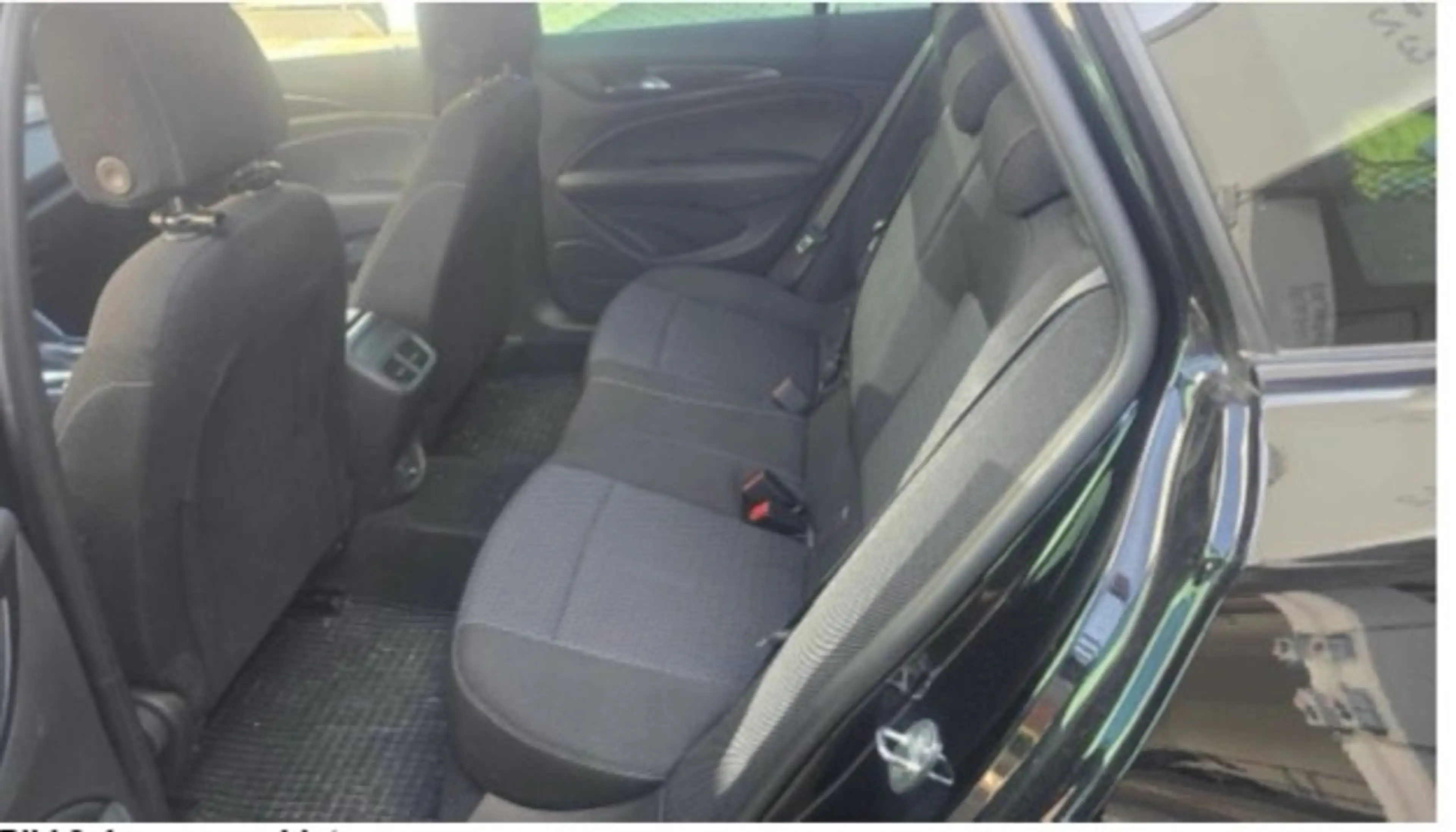 Opel Insignia B Sports Tourer Business 1.5 — photo 4