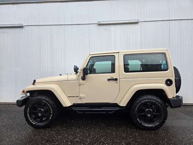 Imagine Jeep Wrangler Unlimited Sahara Aut.