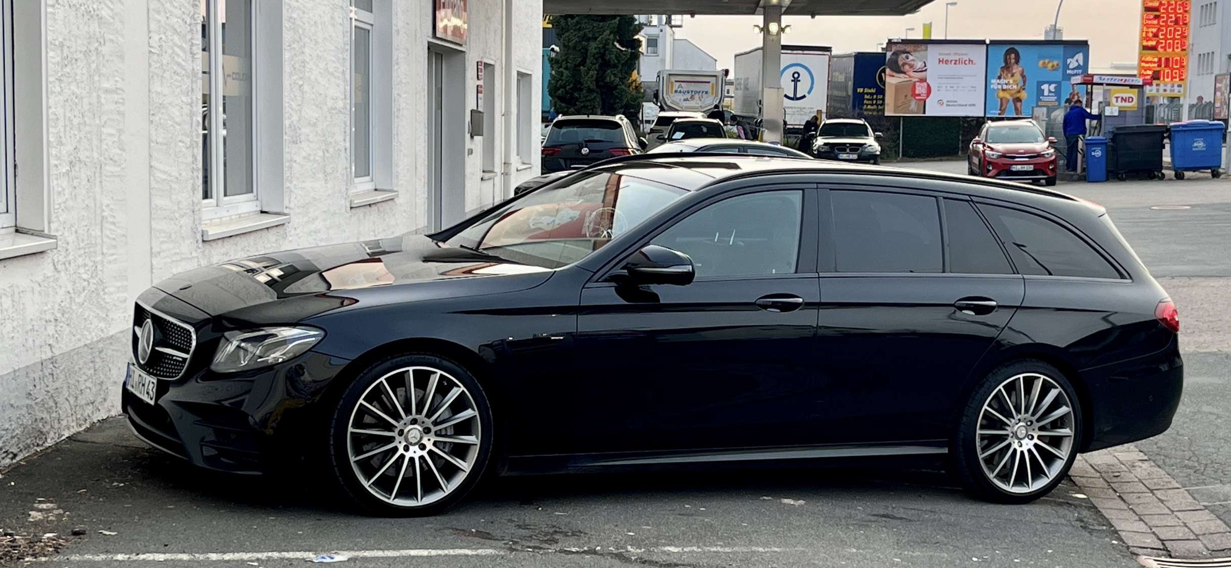Second hand Mercedes Benz E-Class 43 AMG