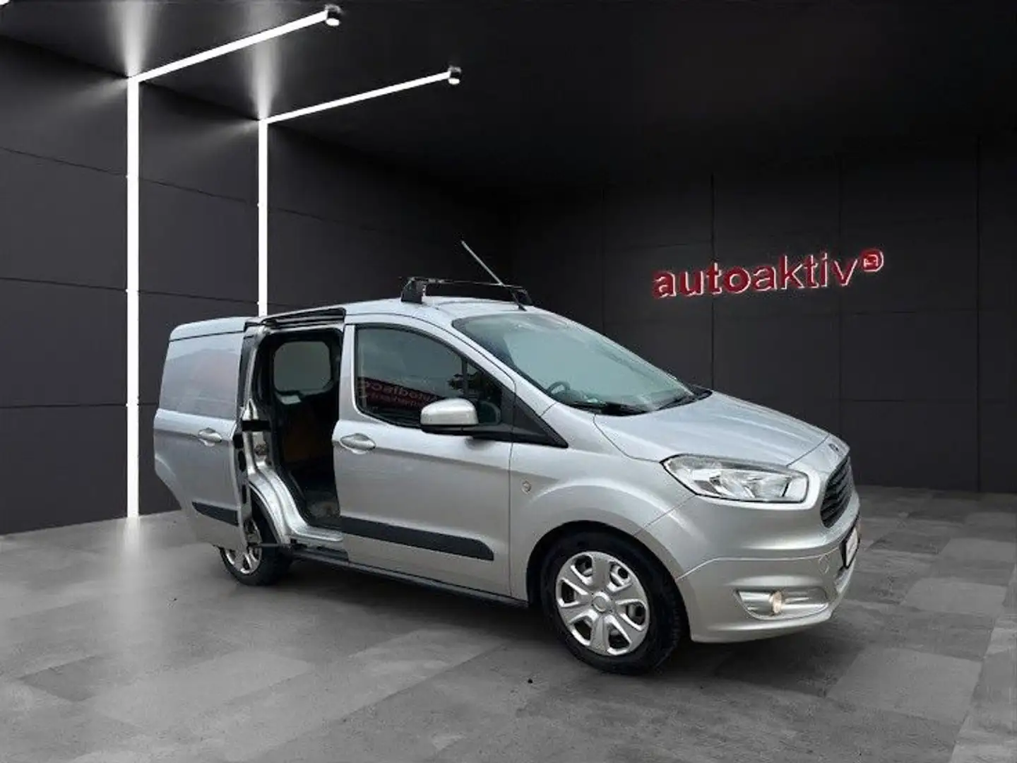 Ford Transit Courier Trend/AHK/PDC/Tempomat/Multifunk Silber - 2