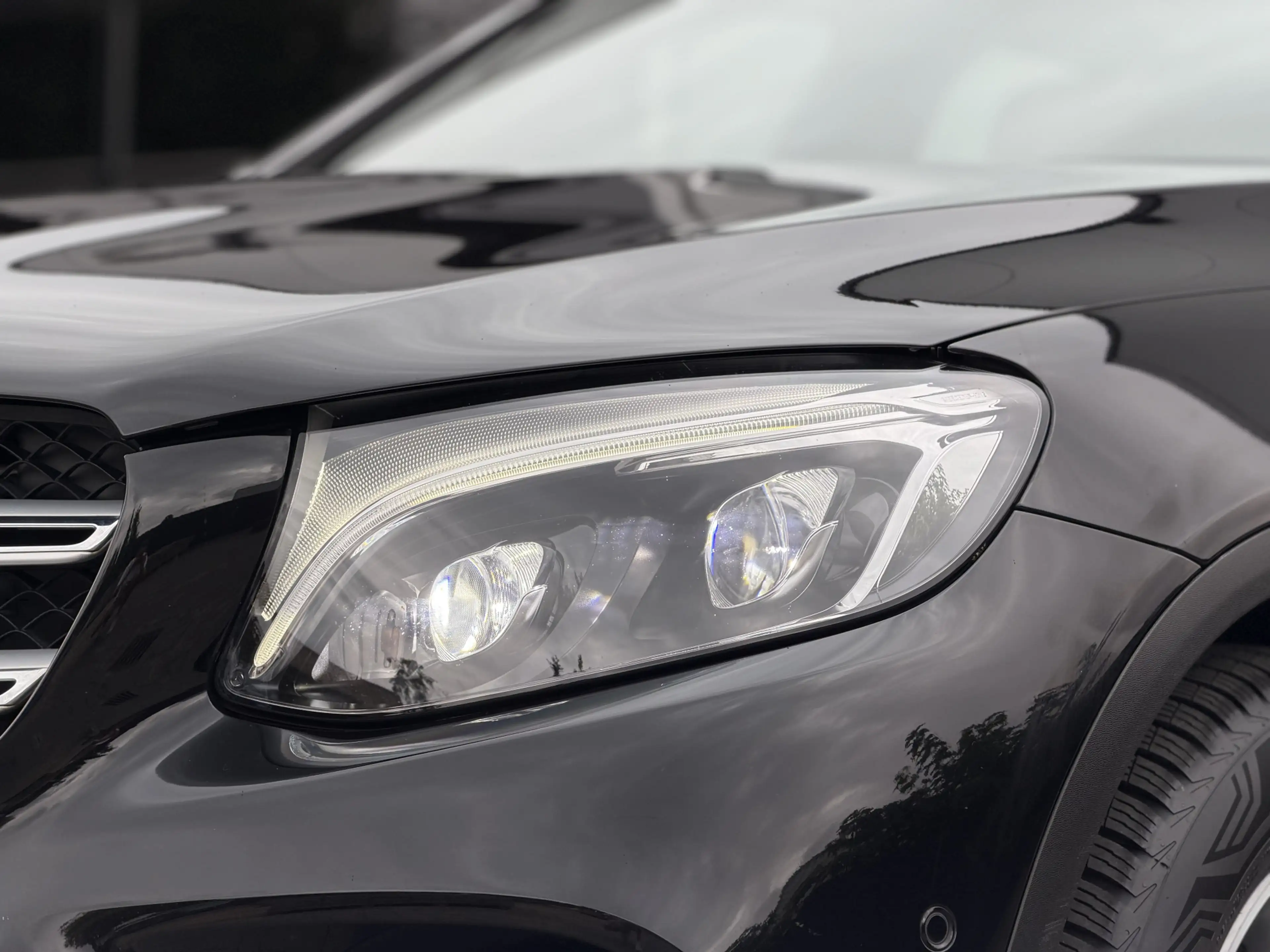 Mercedes-Benz GLC 250 4MATIC AMG Premium Plus | Panorama | Designo | 360 — photo 12