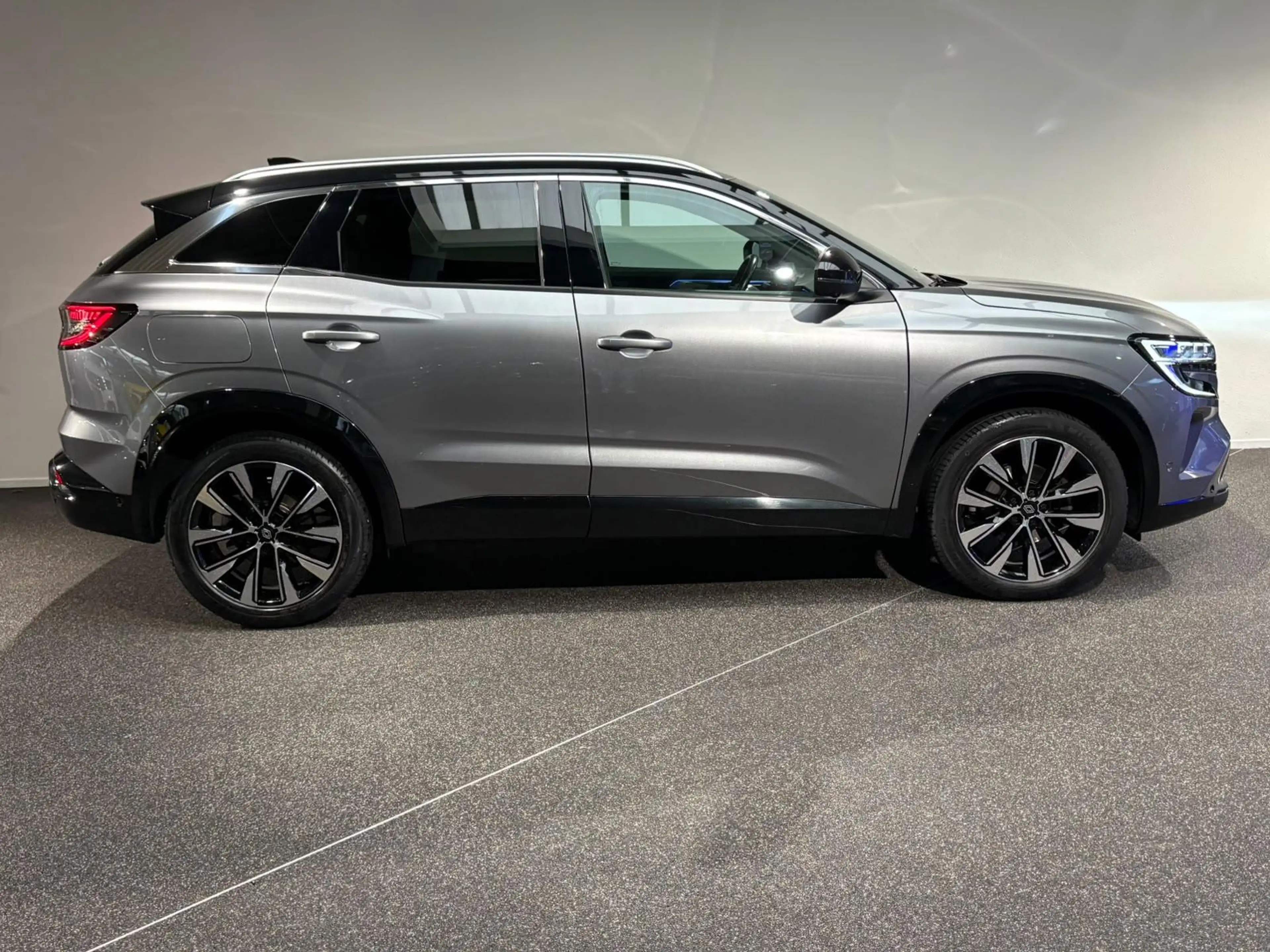 Renault Austral 1.3 mild hybrid | Panoramadak | Camera | Blind spo — photo 14