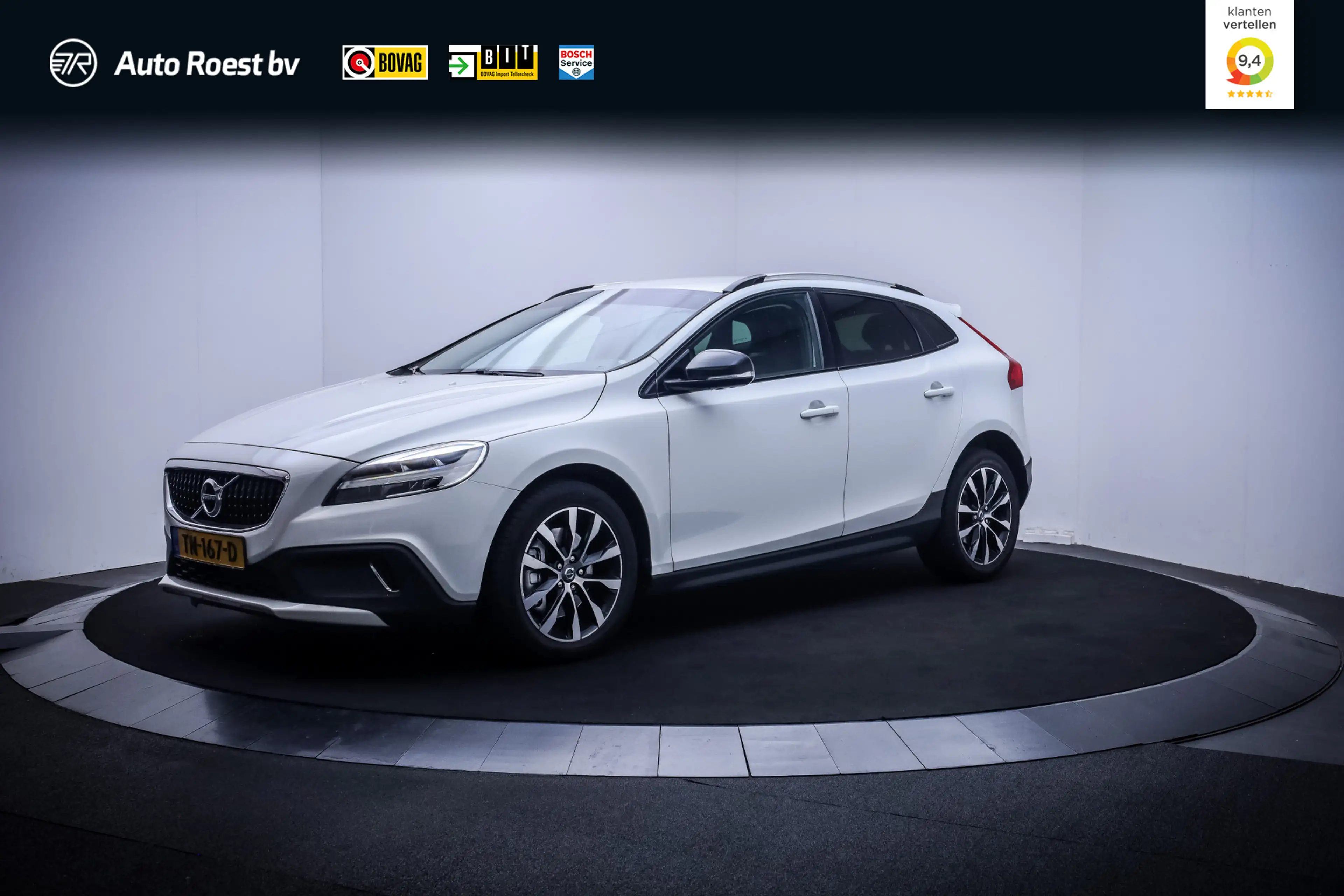 Volvo V40 Cross Country 1.5 T3 Dynamic Edition FULL LED | NAVI | STOELVERW