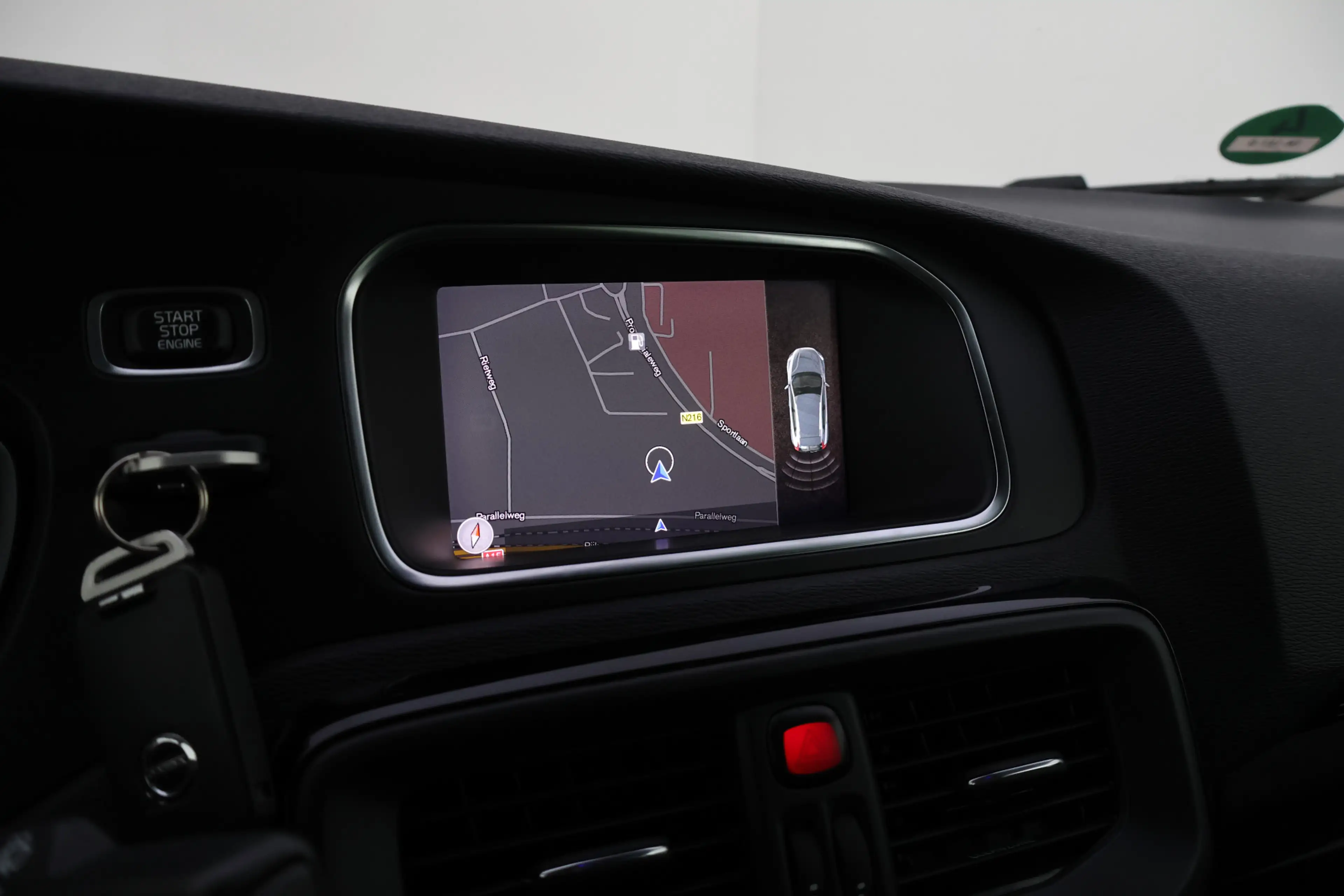 Volvo V40 Cross Country 1.5 T3 Dynamic Edition FULL LED | NAVI | STOELVERW — photo 23