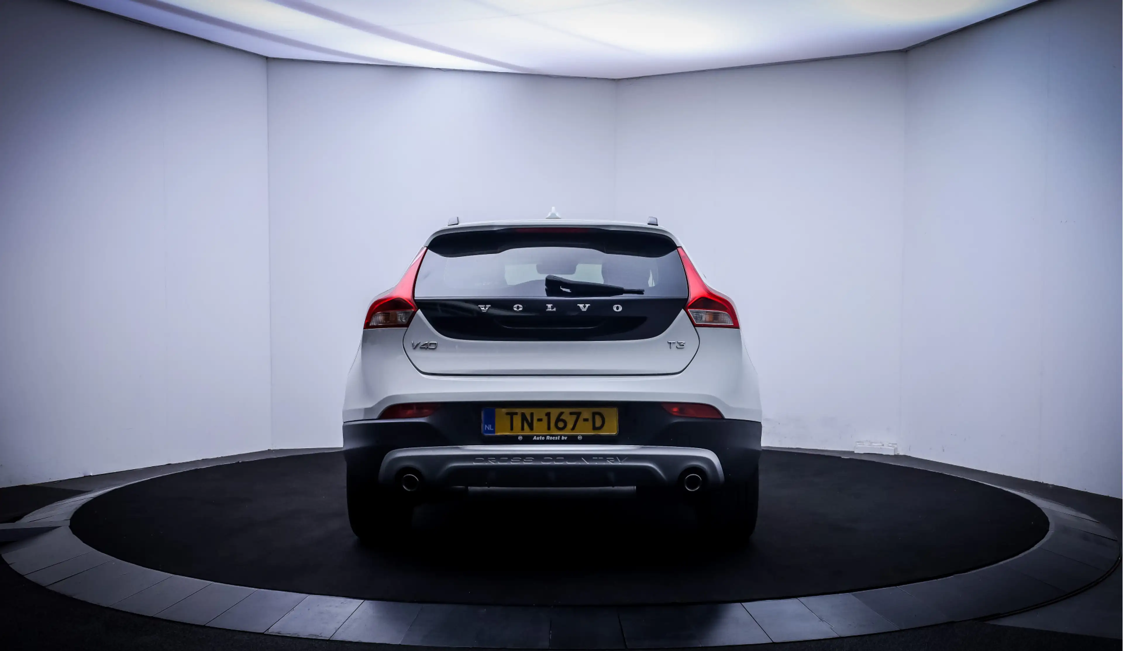 Volvo V40 Cross Country 1.5 T3 Dynamic Edition FULL LED | NAVI | STOELVERW — photo 6