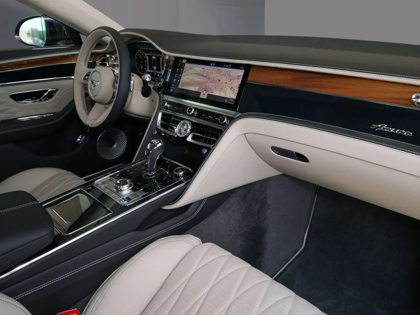 Bentley Flying Spur V8 Azure Grey - 2