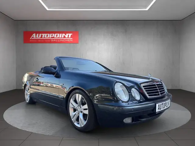 Mercedes-Benz CLK 320 Cabrio Sport nur 85tsd km Garagenwagen
