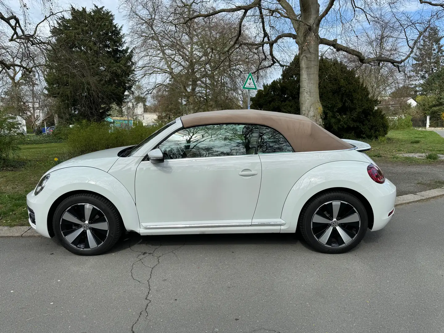 Volkswagen New Beetle The Beetle Cabriolet 1.4 TSI DSG (BlueMotion Tech) Blanco - 1