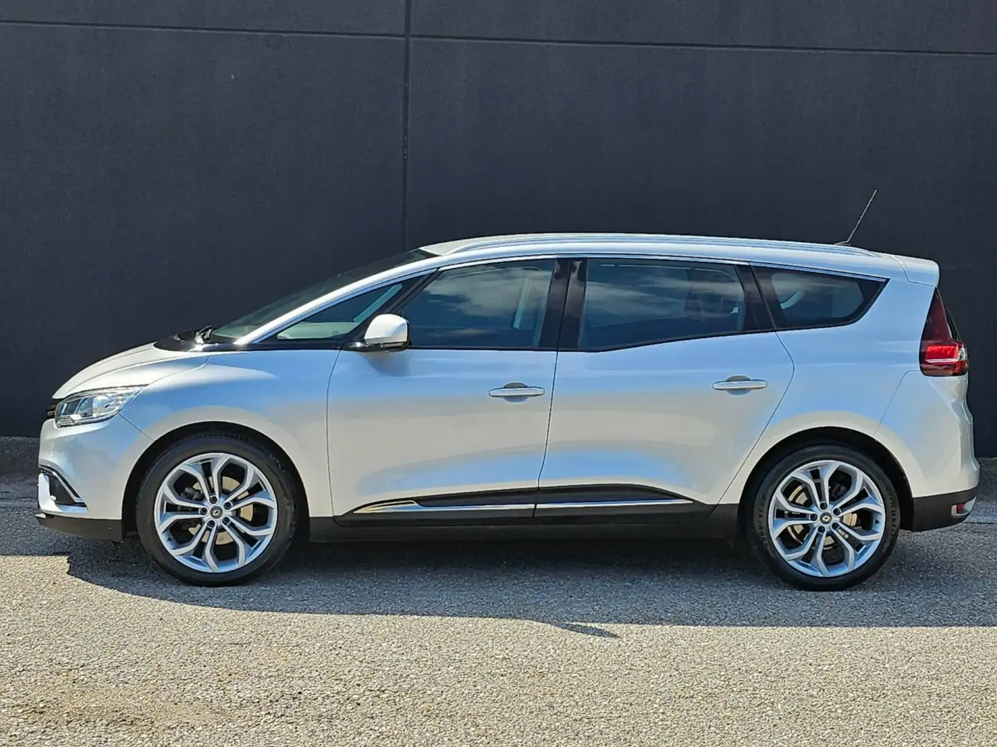 Renault Grand Scenic dCi 8V 110 EDC Energy Business Argento - 2