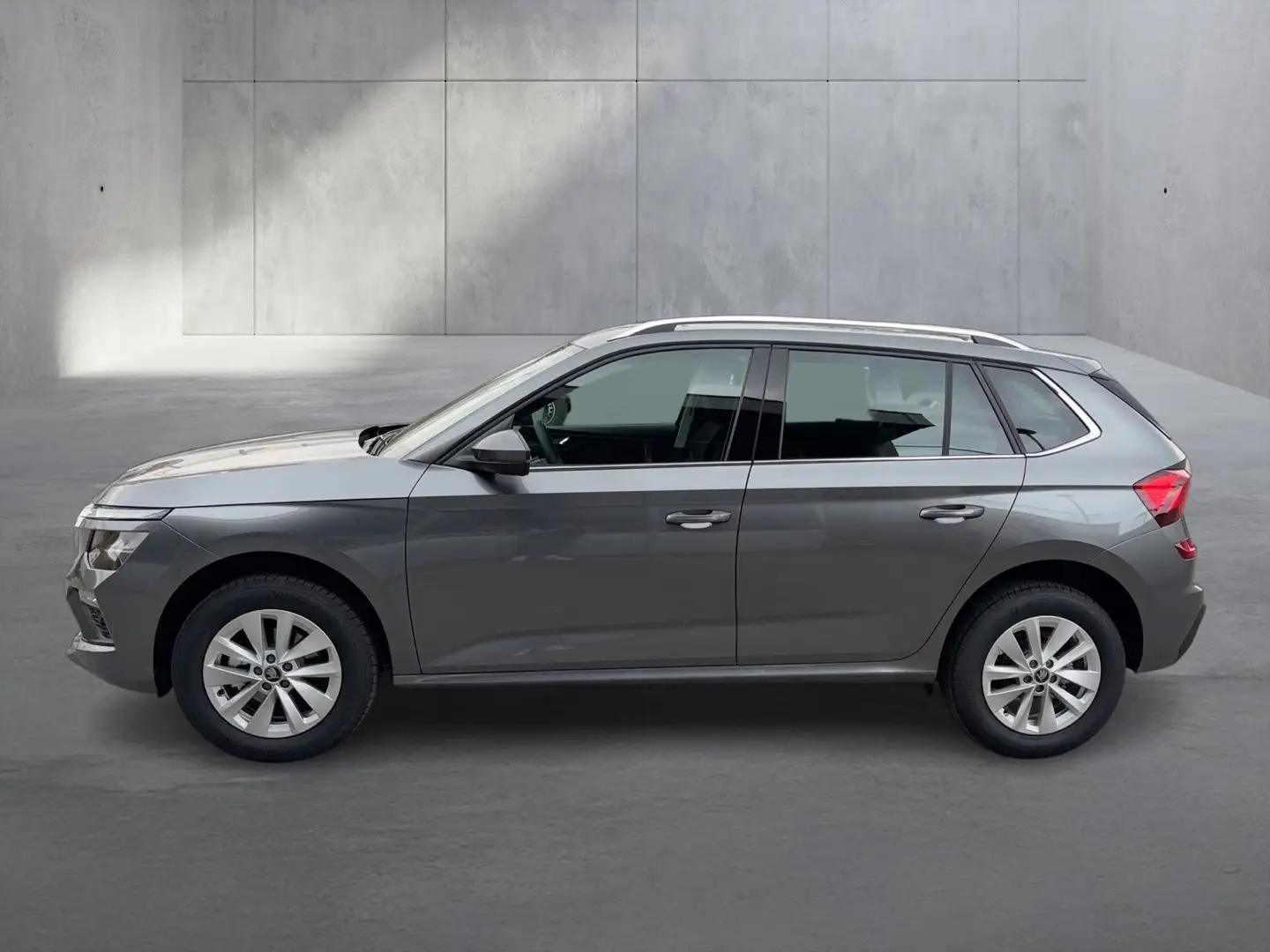 Skoda Kamiq Selection TSI Grau - 2