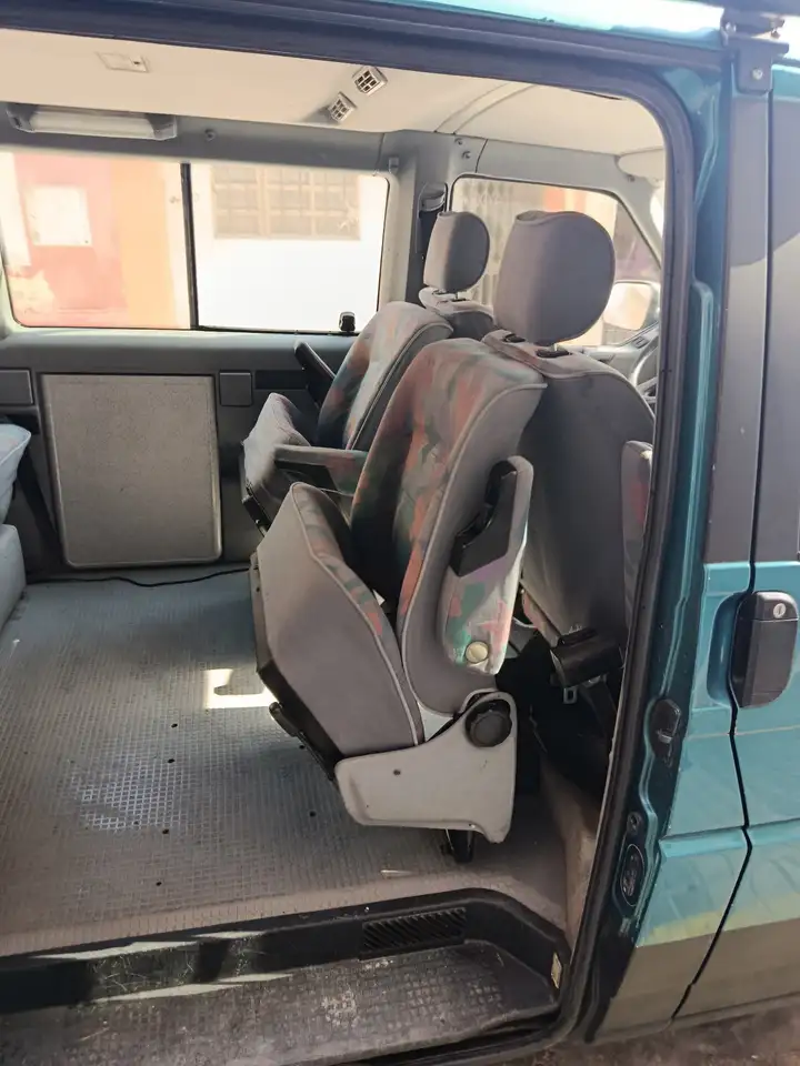 Volkswagen T4 Caravelle 2.5 Aut. 2920 D.E., foto 4